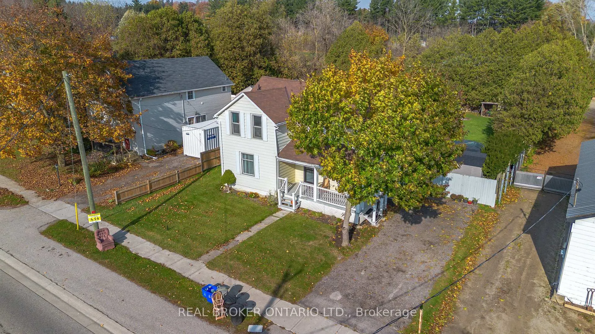 Photo 7 of 262 Oakland Road, Brant, Oakland — HOMEH