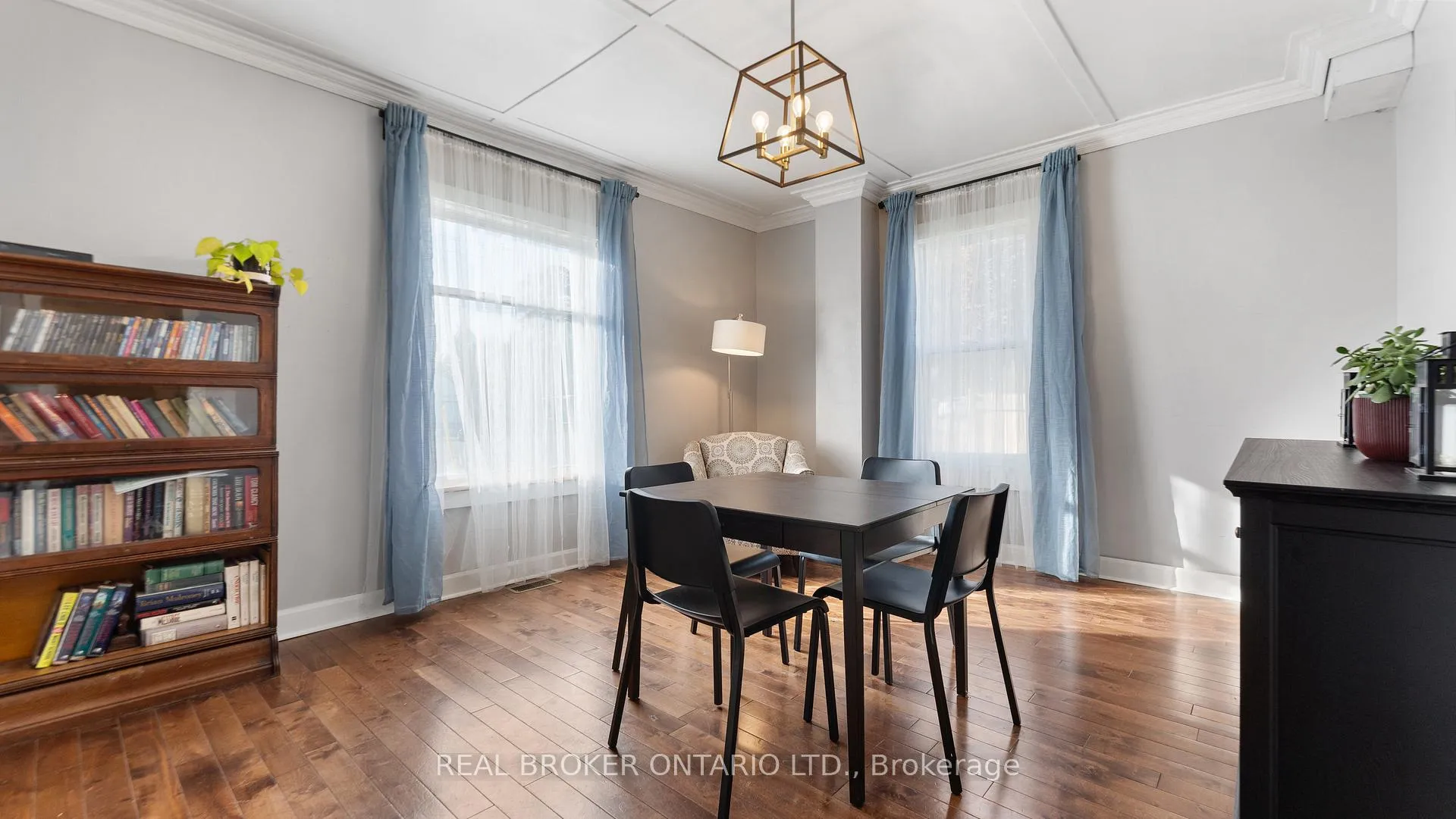 Photo 12 of 262 Oakland Road, Brant, Oakland — HOMEH
