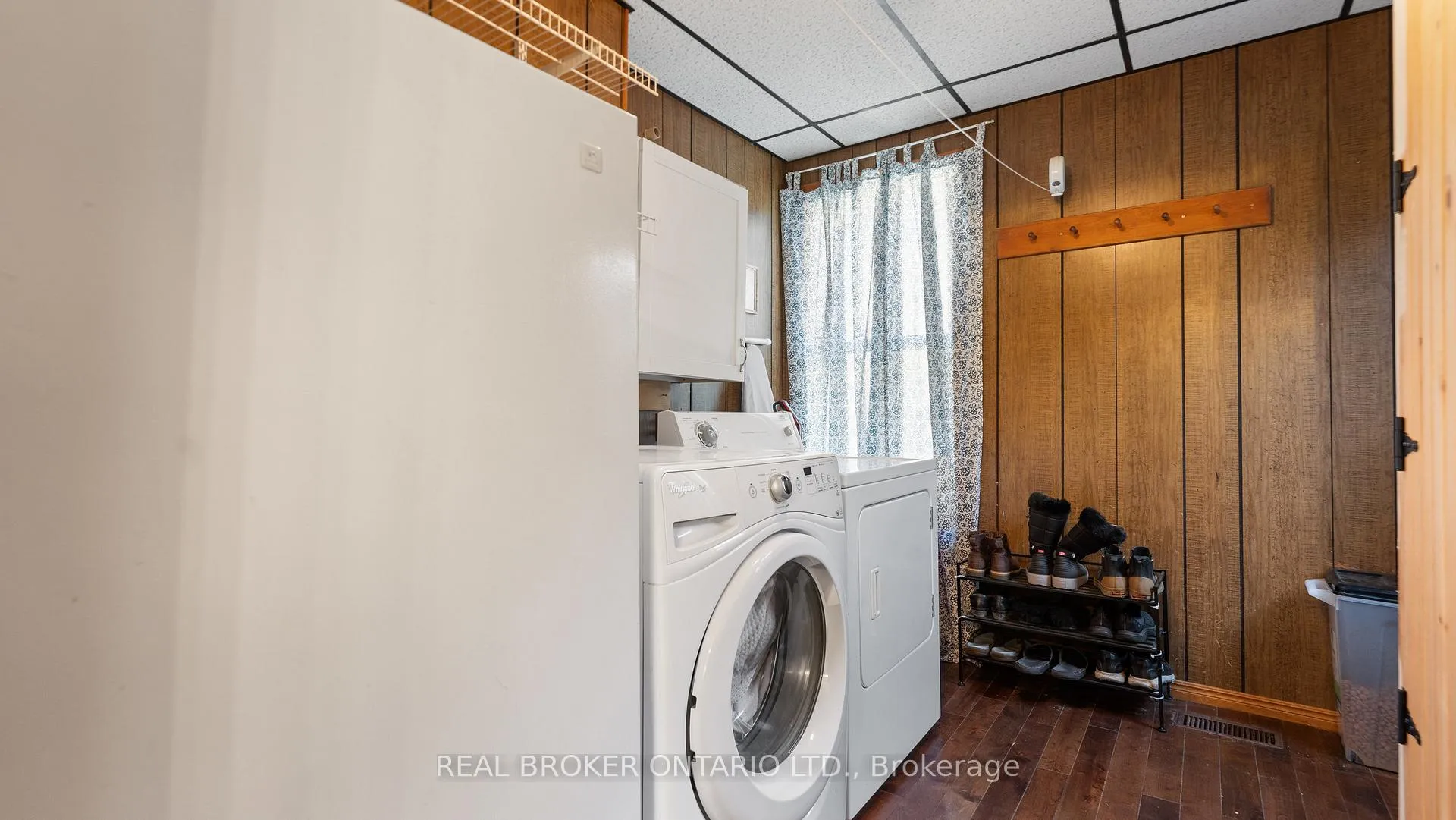 Photo 22 of 262 Oakland Road, Brant, Oakland — HOMEH