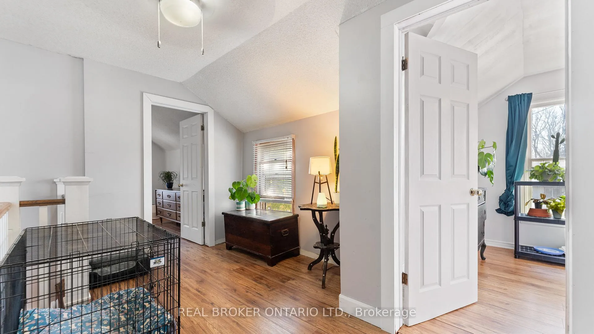 Photo 27 of 262 Oakland Road, Brant, Oakland — HOMEH