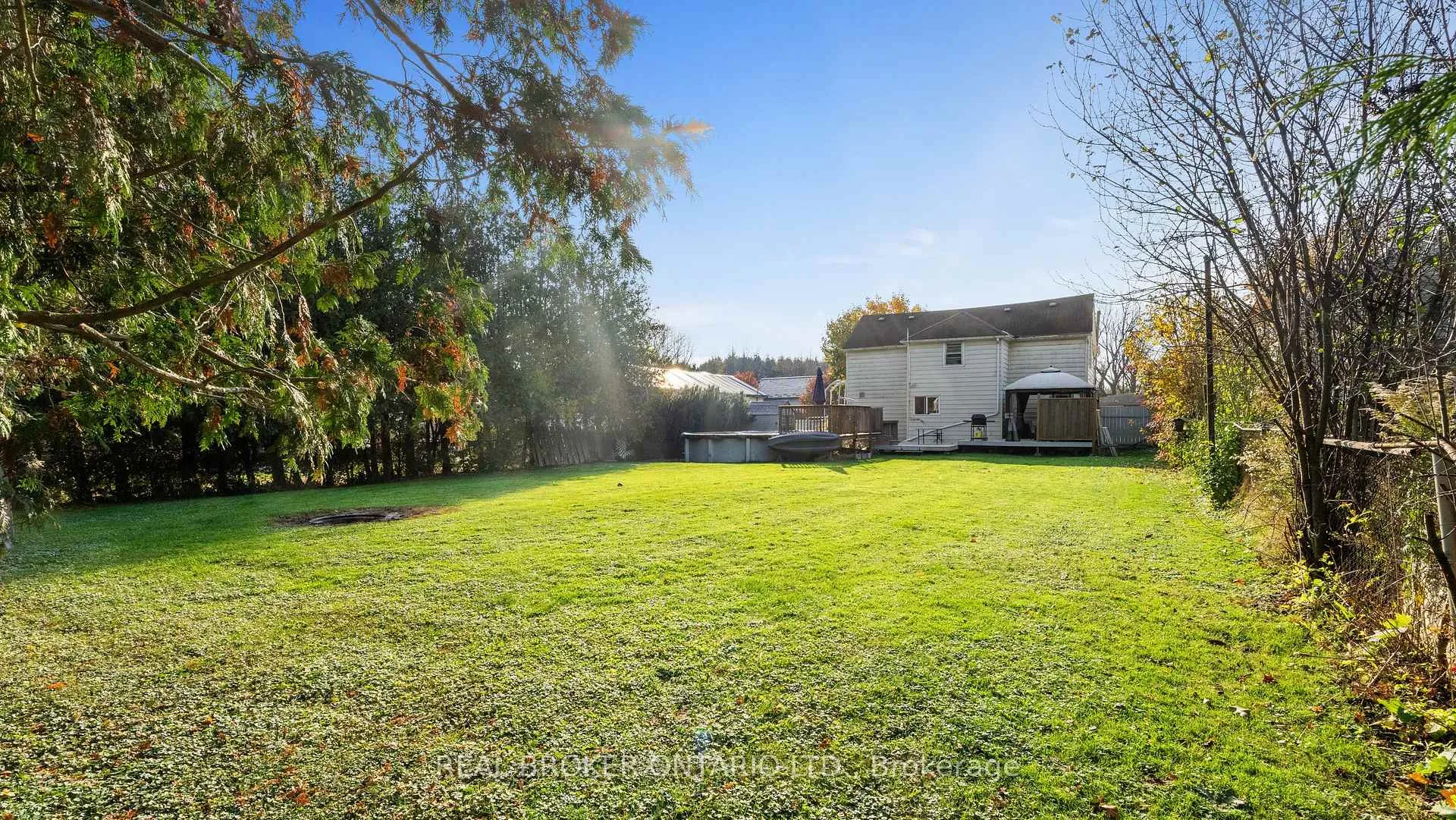 Photo 41 of 262 Oakland Road, Brant, Oakland — HOMEH