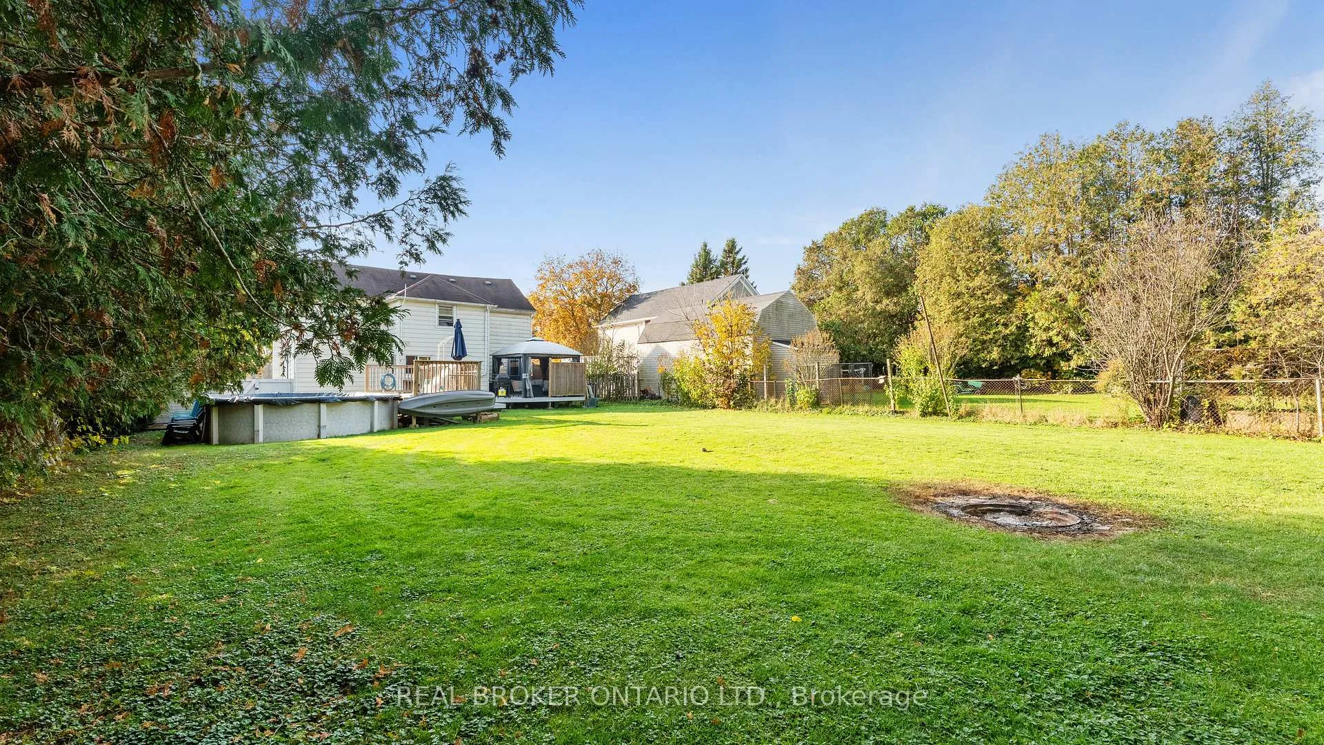 Photo 43 of 262 Oakland Road, Brant, Oakland — HOMEH