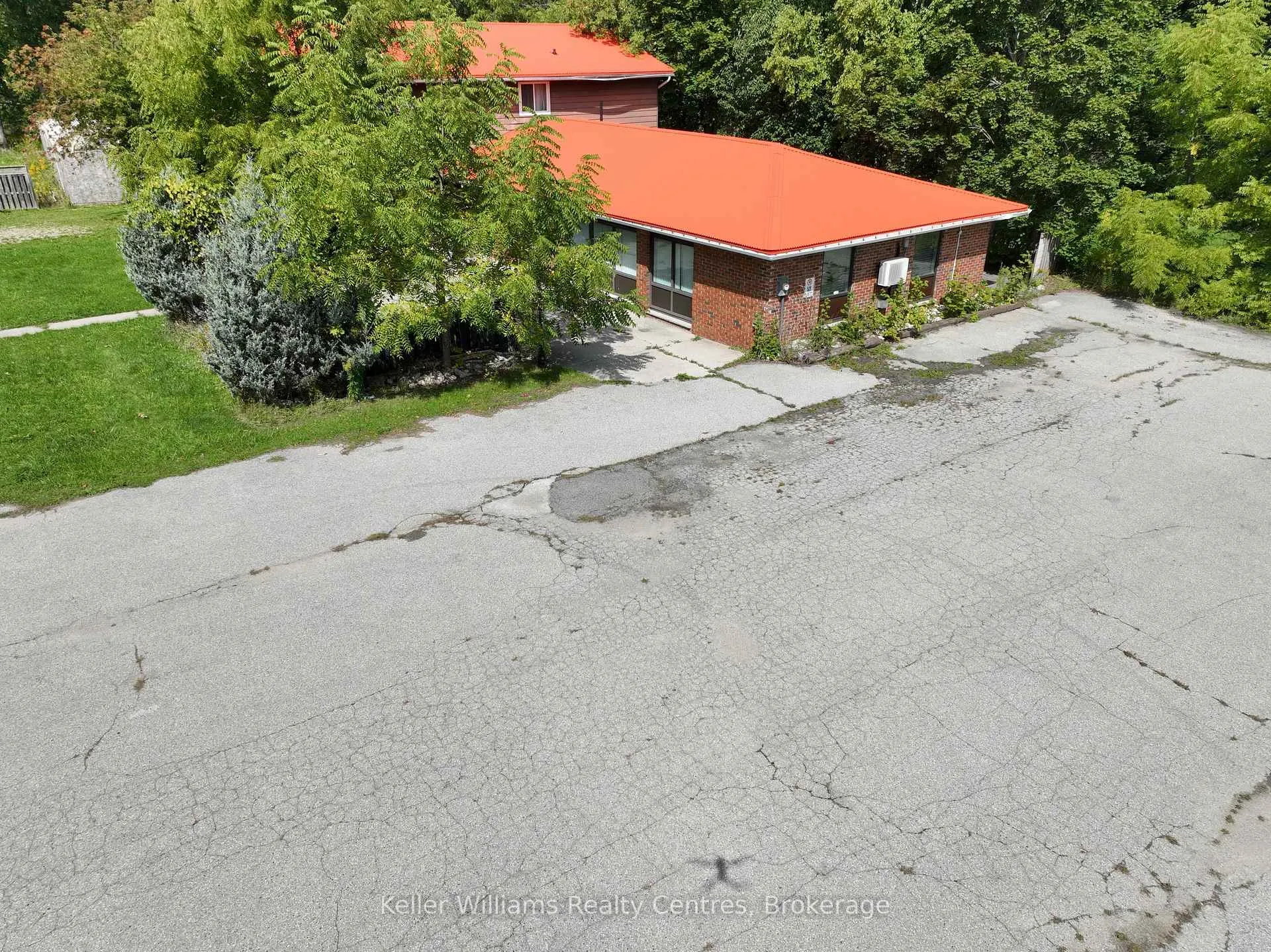 Photo 7 of 9 Mill Street, Kincardine — HOMEH