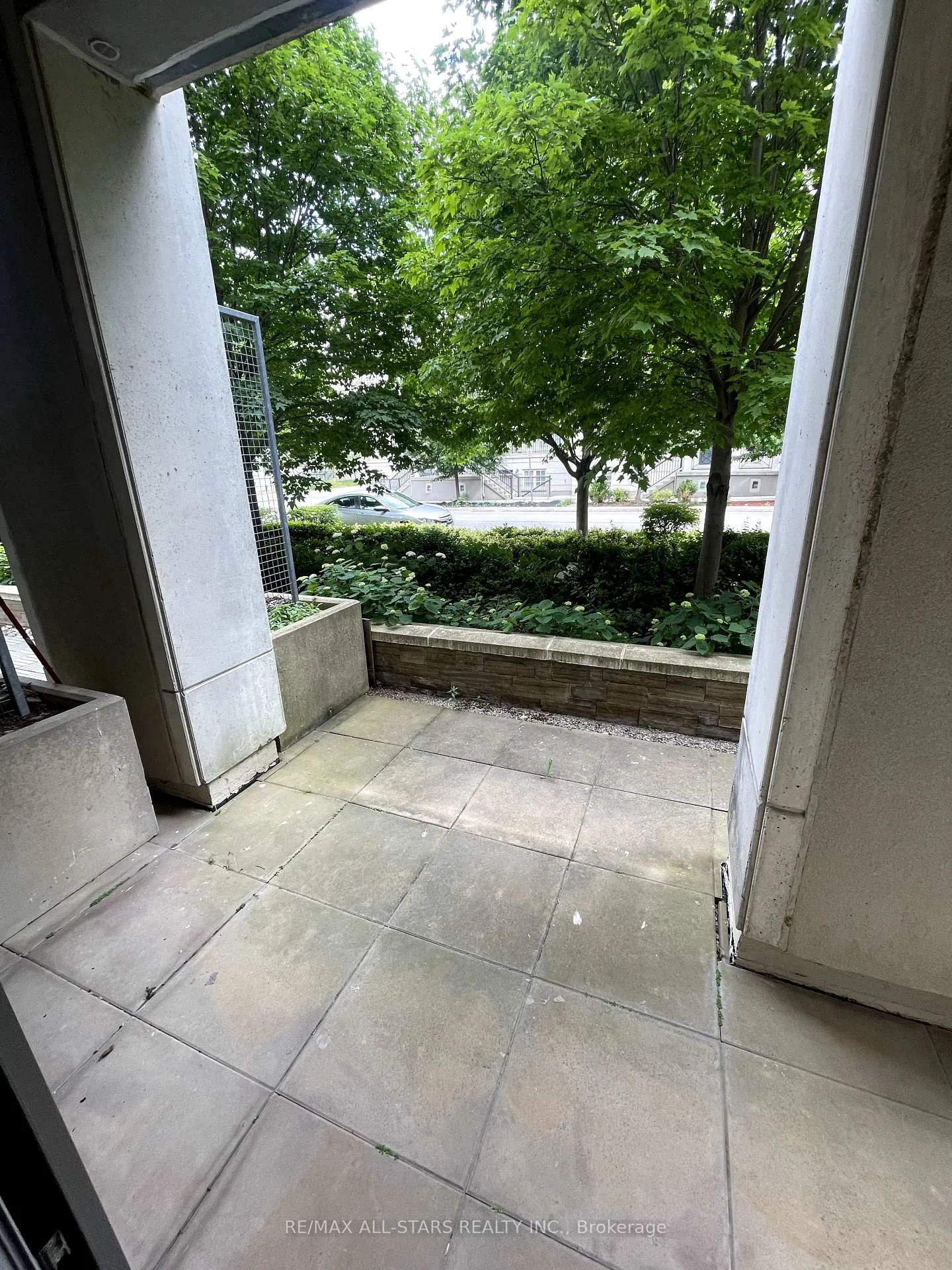 Photo 11 of Unit 119, 39 Upper Duke Crescent, Markham, Unionville — HOMEH