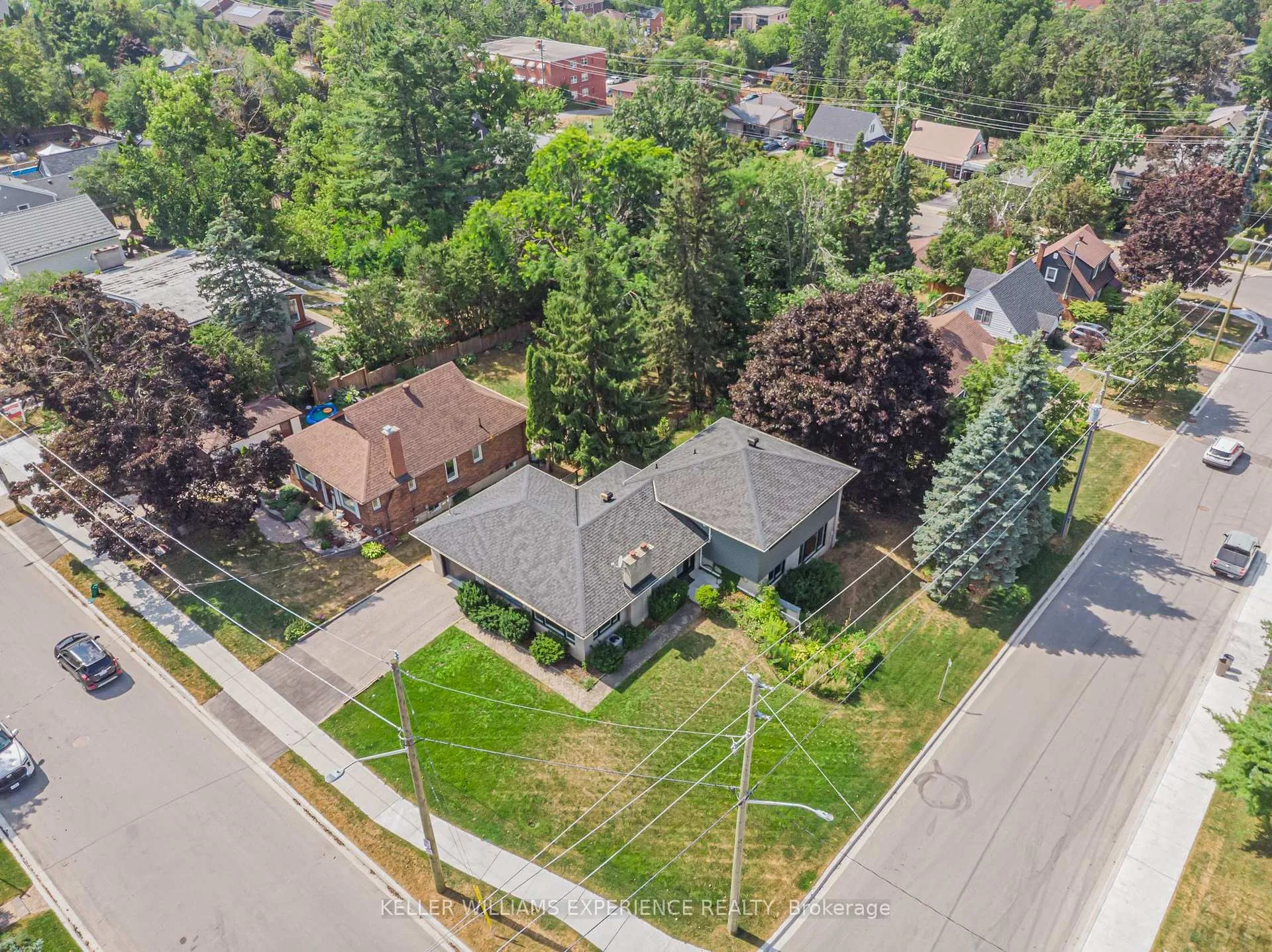 Photo 11 of 54 Eugenia Street, Barrie, Codrington — HOMEH