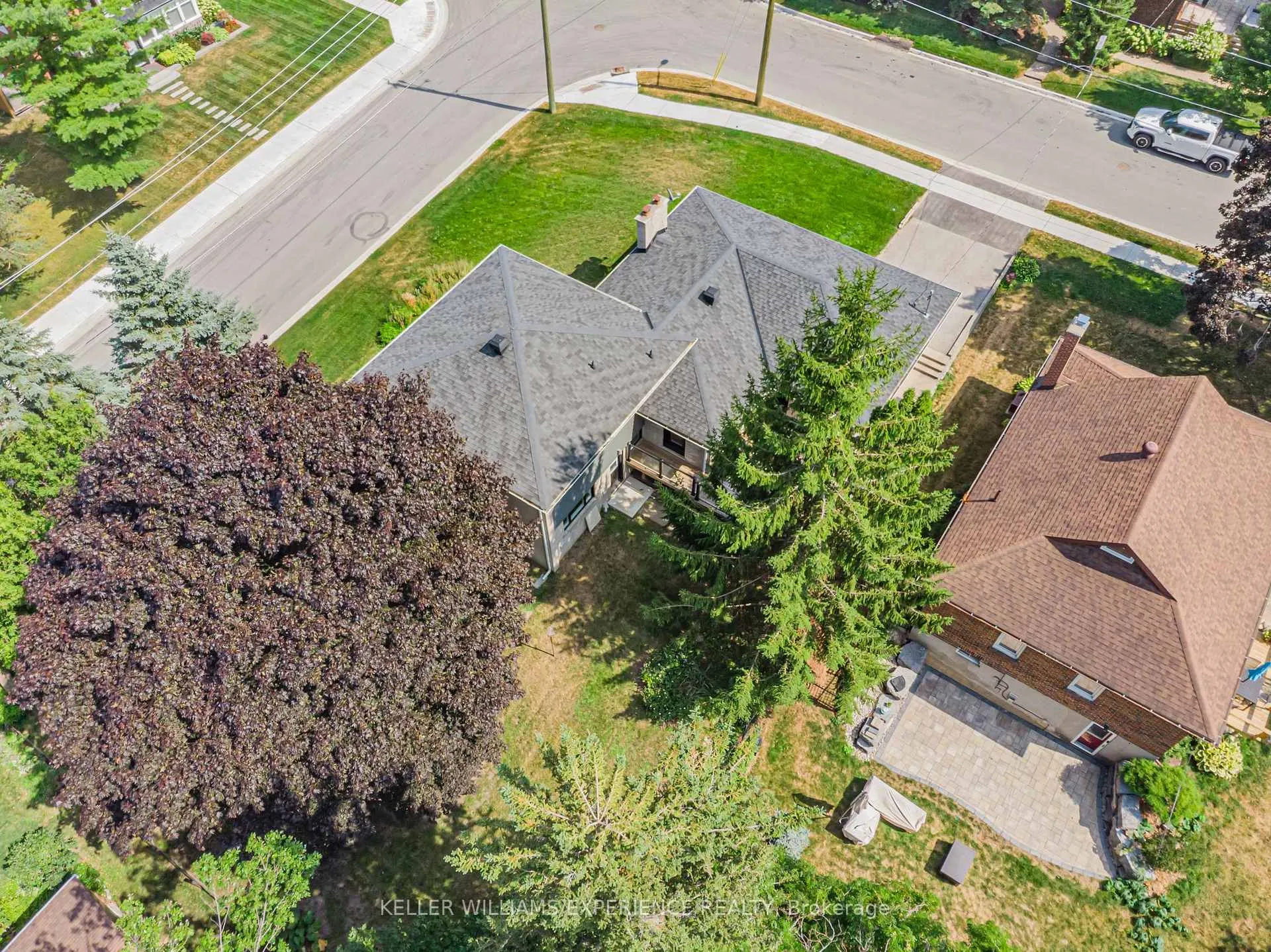Photo 15 of 54 Eugenia Street, Barrie, Codrington — HOMEH