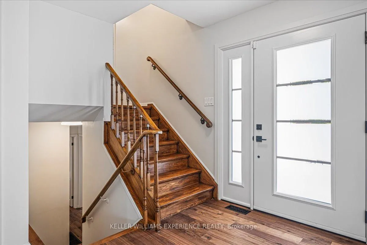 Photo 18 of 54 Eugenia Street, Barrie, Codrington — HOMEH