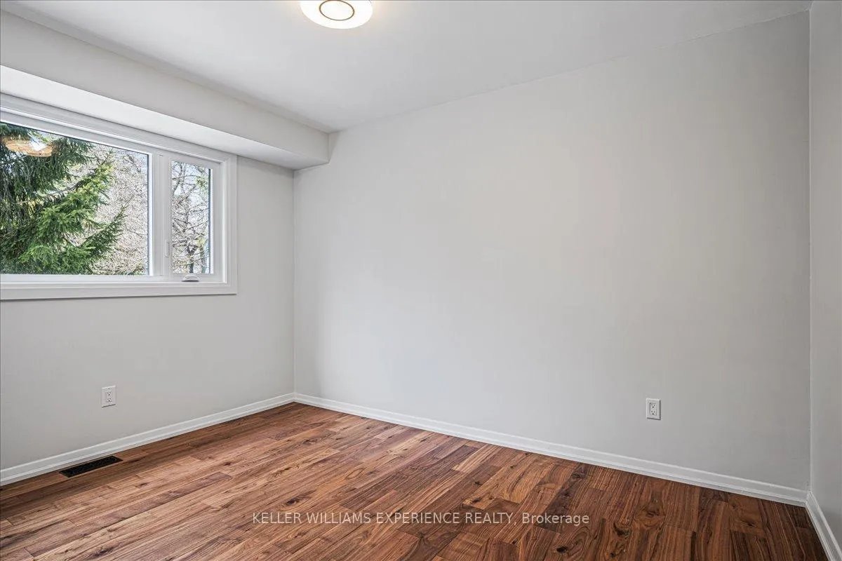 Photo 37 of 54 Eugenia Street, Barrie, Codrington — HOMEH