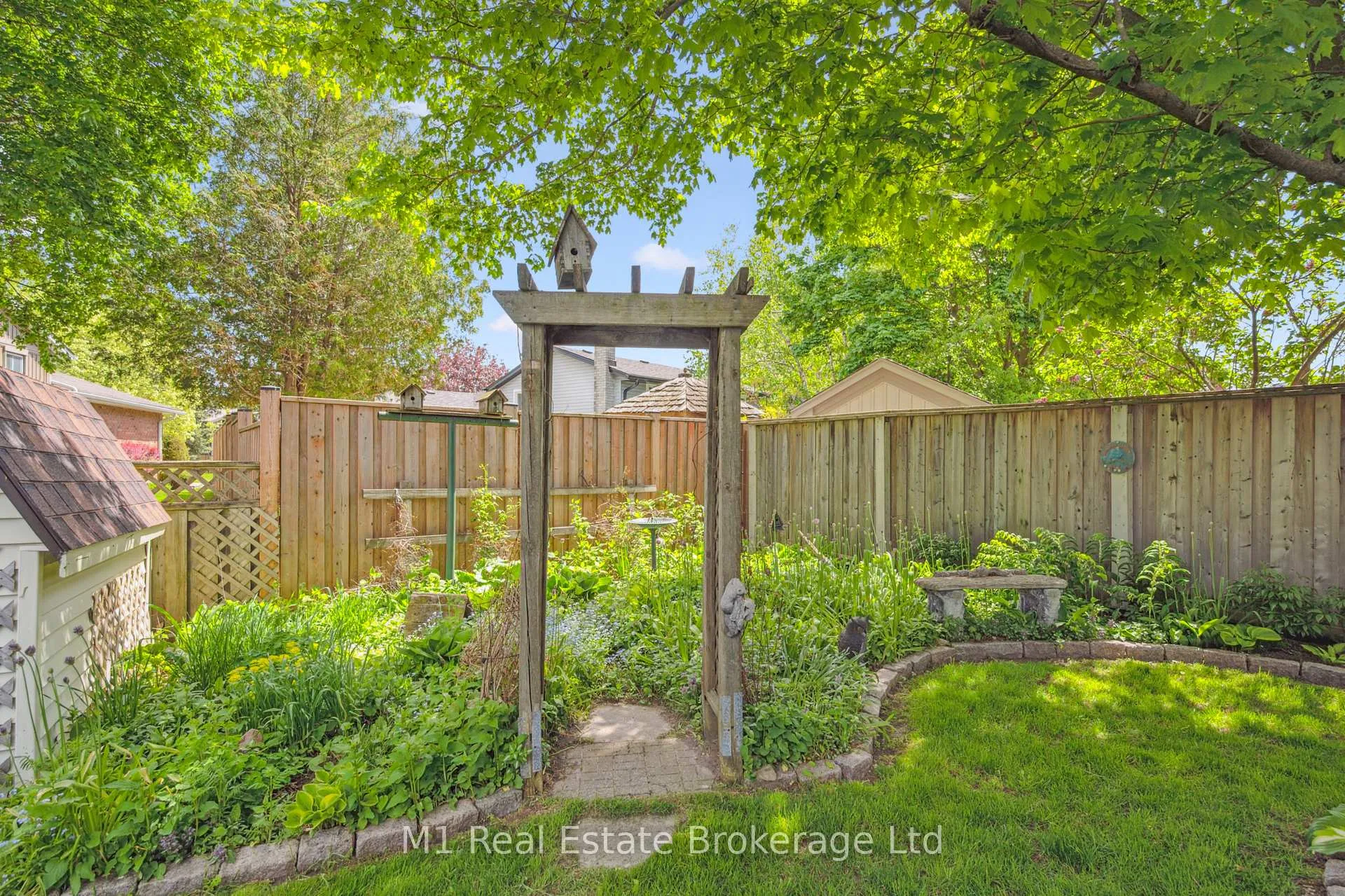 Photo 2 of 82 Crane Drive, Woolwich — HOMEH