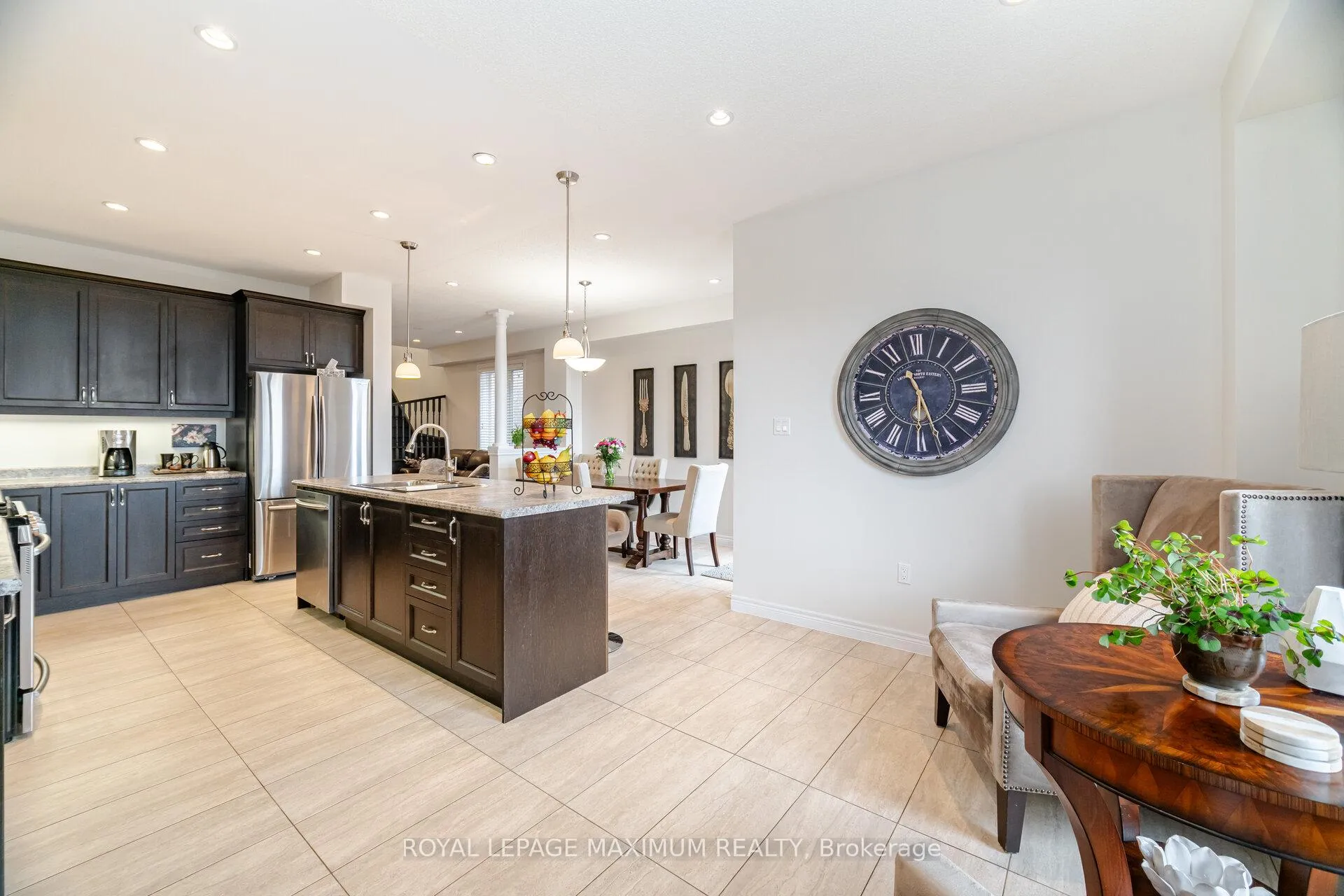 Photo 16 of 134 Hazelton Avenue, Hamilton, Sheldon — HOMEH