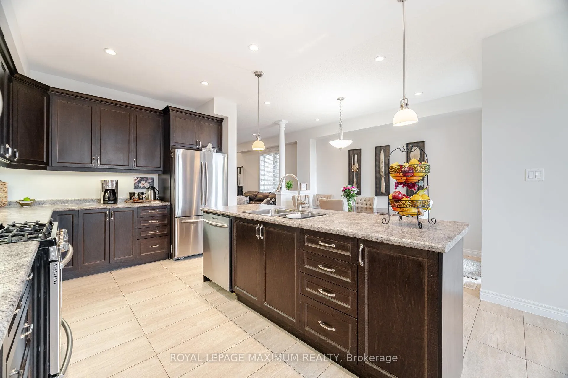 Photo 19 of 134 Hazelton Avenue, Hamilton, Sheldon — HOMEH
