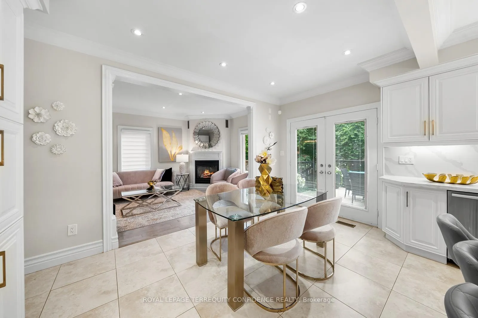 Photo 6 of 635 St Germain Avenue, Toronto, Bedford Park-Nortown — HOMEH