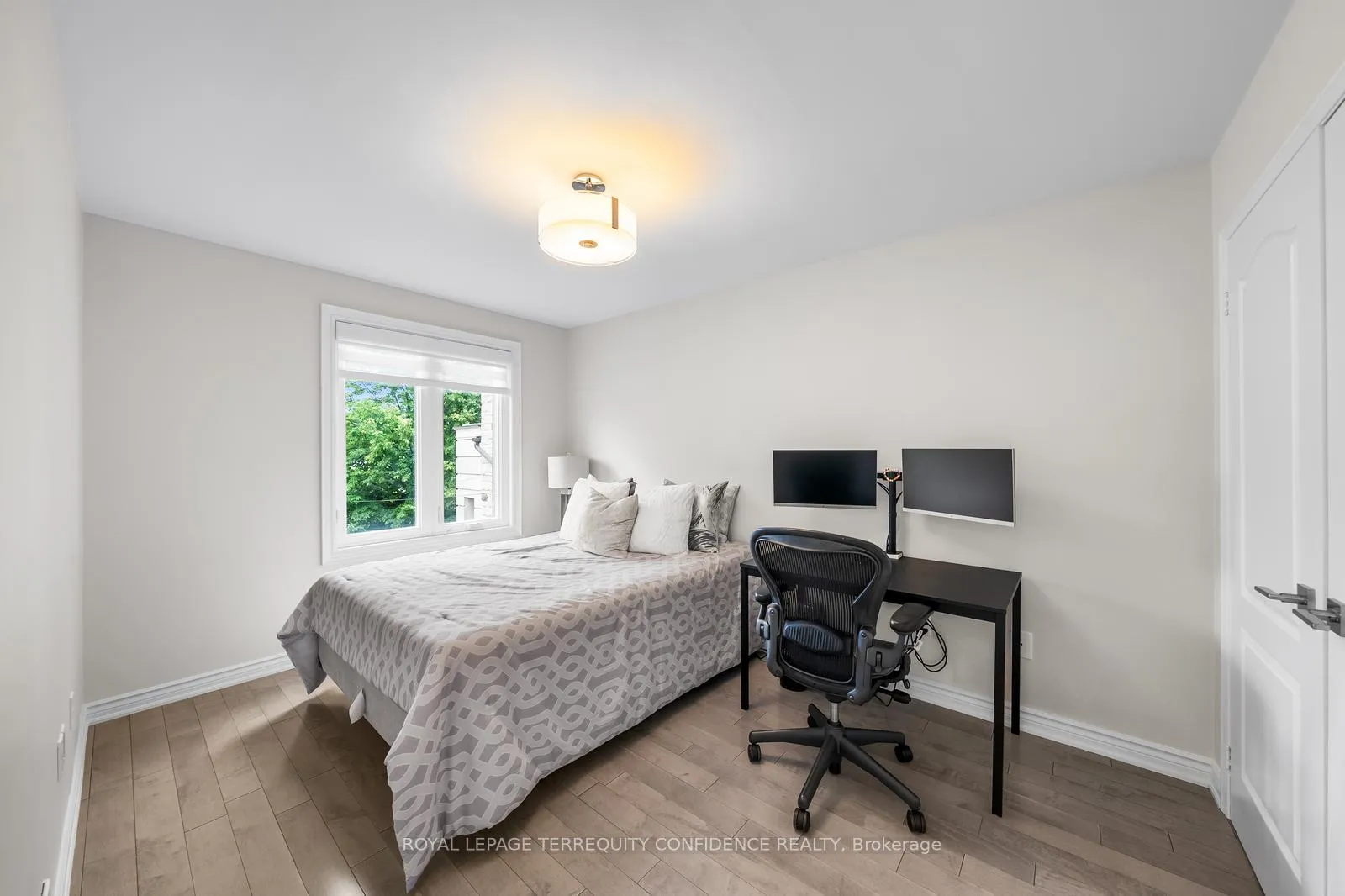 Photo 17 of 635 St Germain Avenue, Toronto, Bedford Park-Nortown — HOMEH