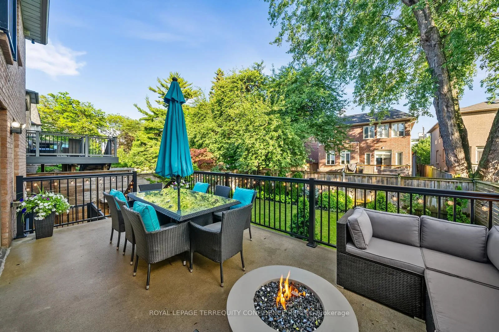 Photo 38 of 635 St Germain Avenue, Toronto, Bedford Park-Nortown — HOMEH