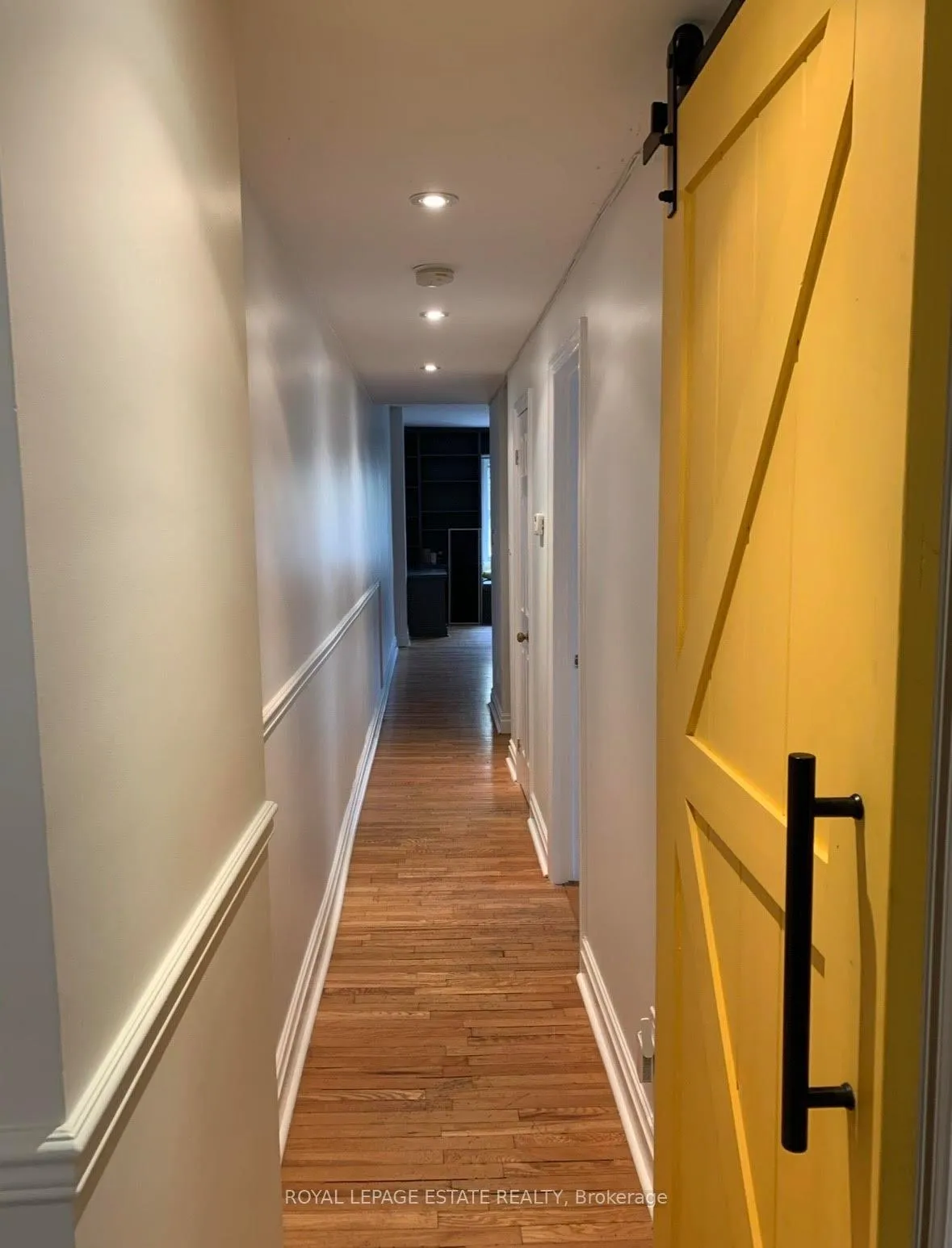 Photo 3 of 2188 Queen Street E, Toronto, The Beaches — HOMEH