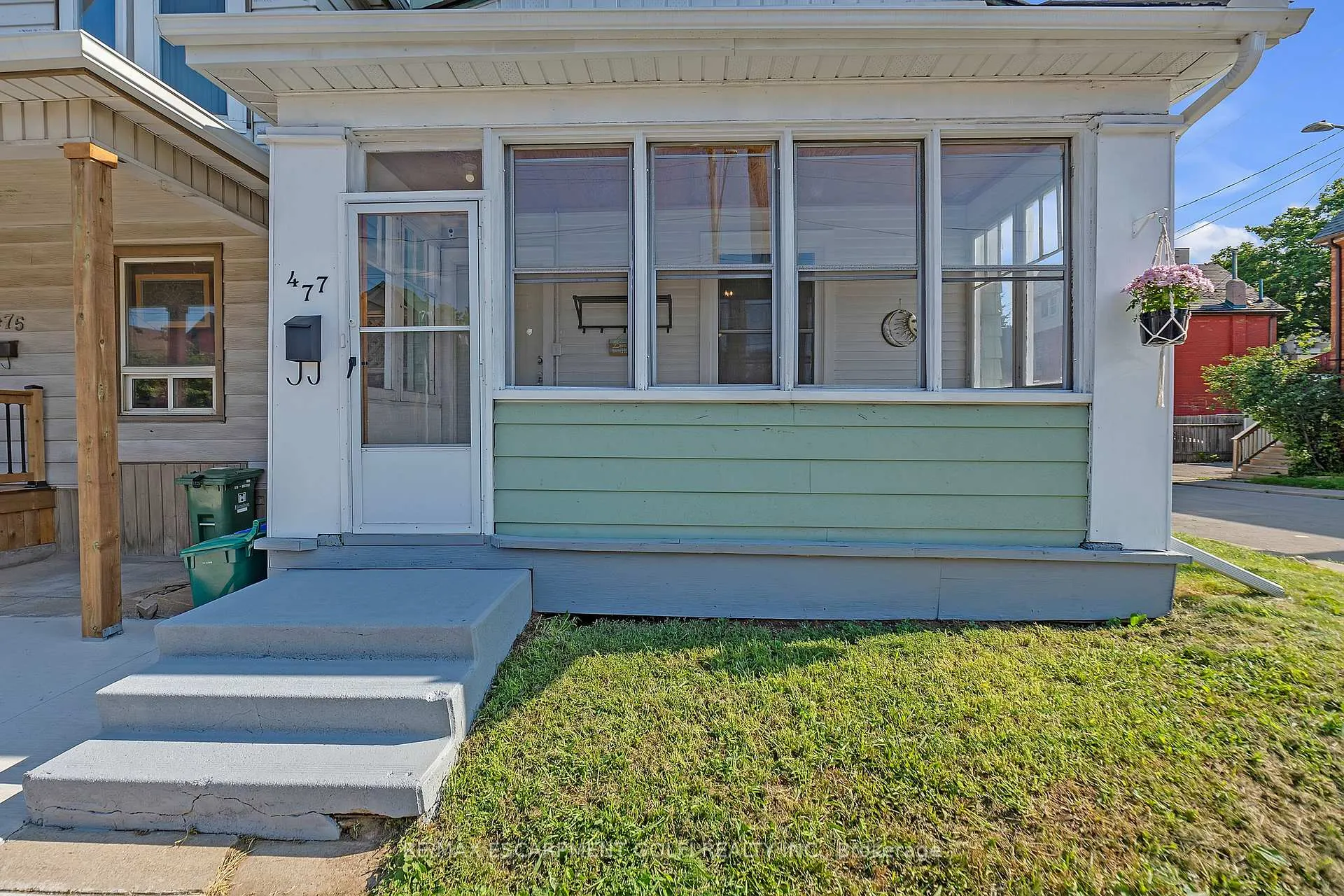 Photo 4 of 477 Cannon Street E, Hamilton, Gibson — HOMEH