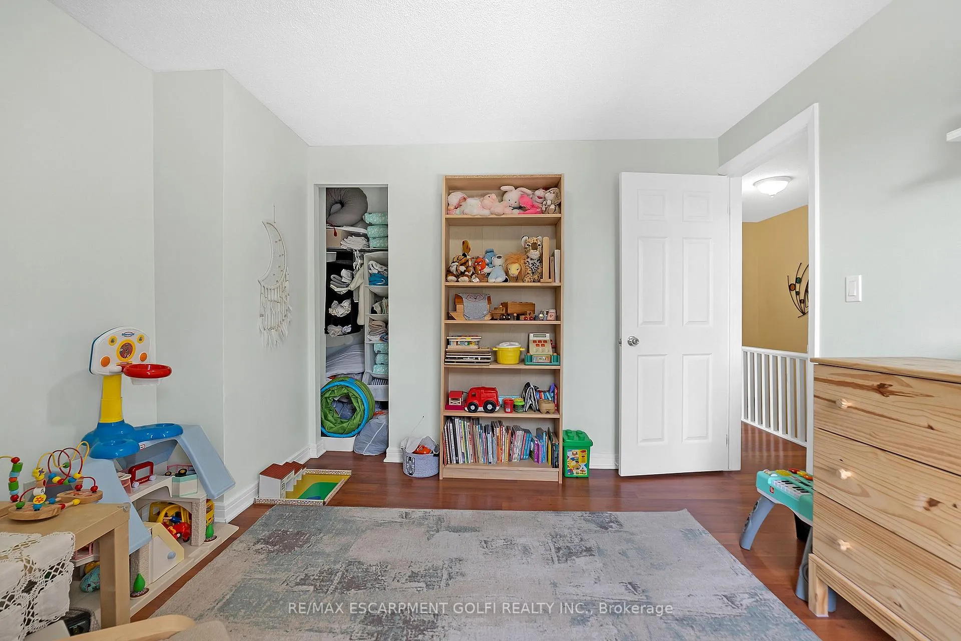 Photo 22 of 477 Cannon Street E, Hamilton, Gibson — HOMEH