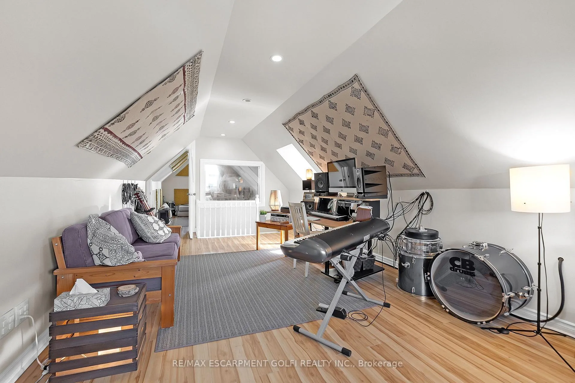 Photo 27 of 477 Cannon Street E, Hamilton, Gibson — HOMEH