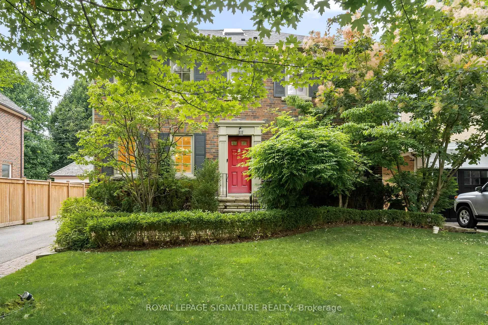 Front of 26 Buckingham Avenue