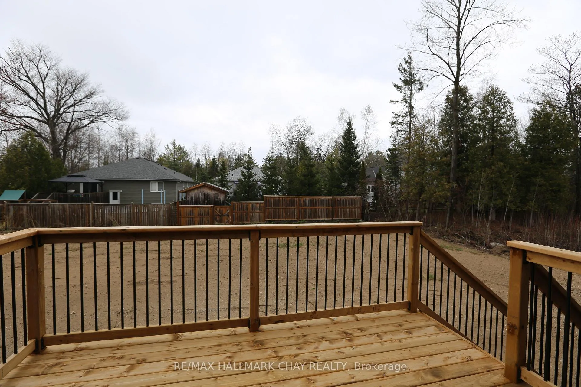 Photo 5 of 292 Robinson Road, Wasaga Beach — HOMEH