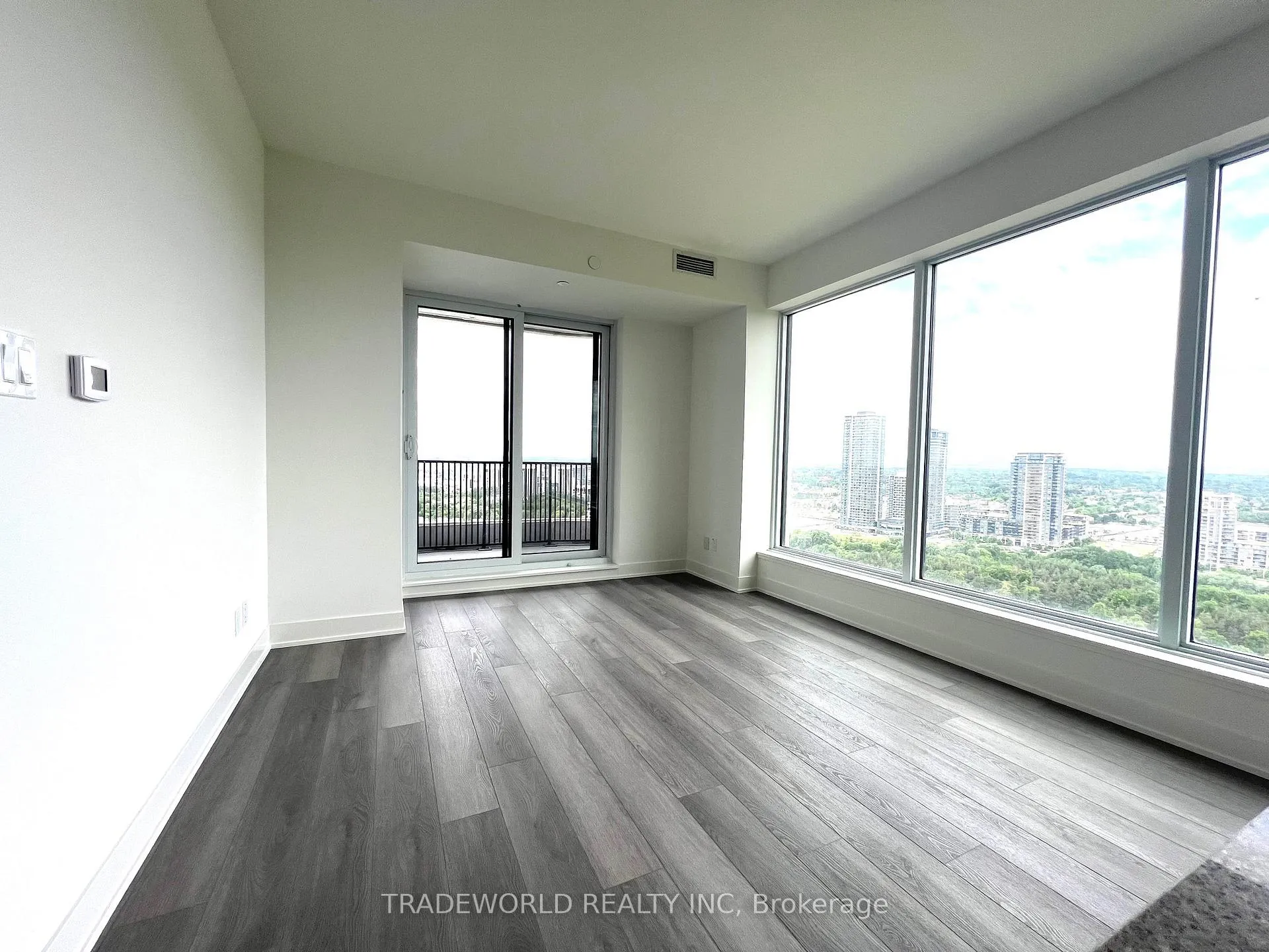Photo 3 of Unit 2415, 56 Andre de Grasse Street, Markham, Unionville — HOMEH