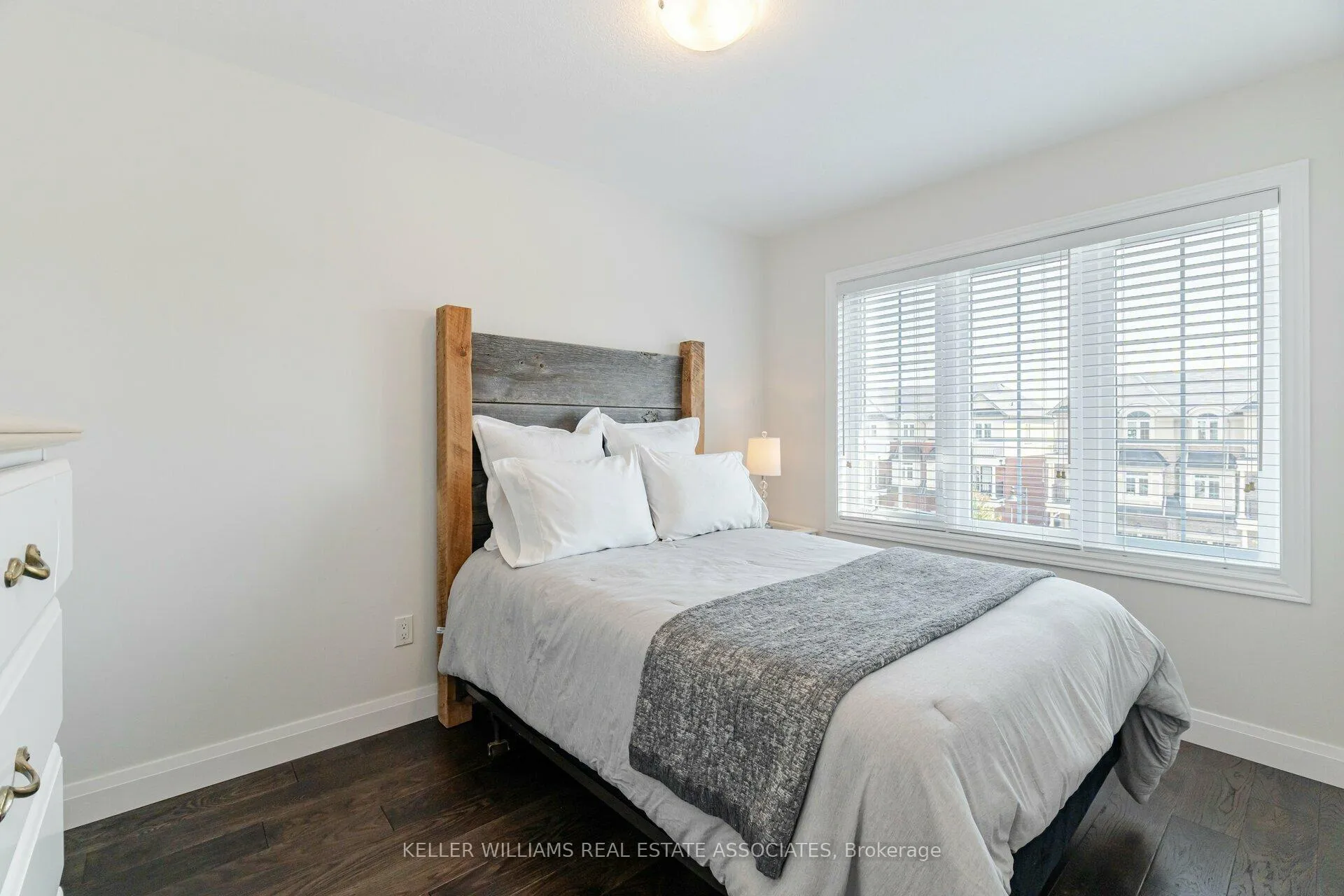 Photo 29 of 123 Borers Creek Circle, Hamilton, Waterdown — HOMEH