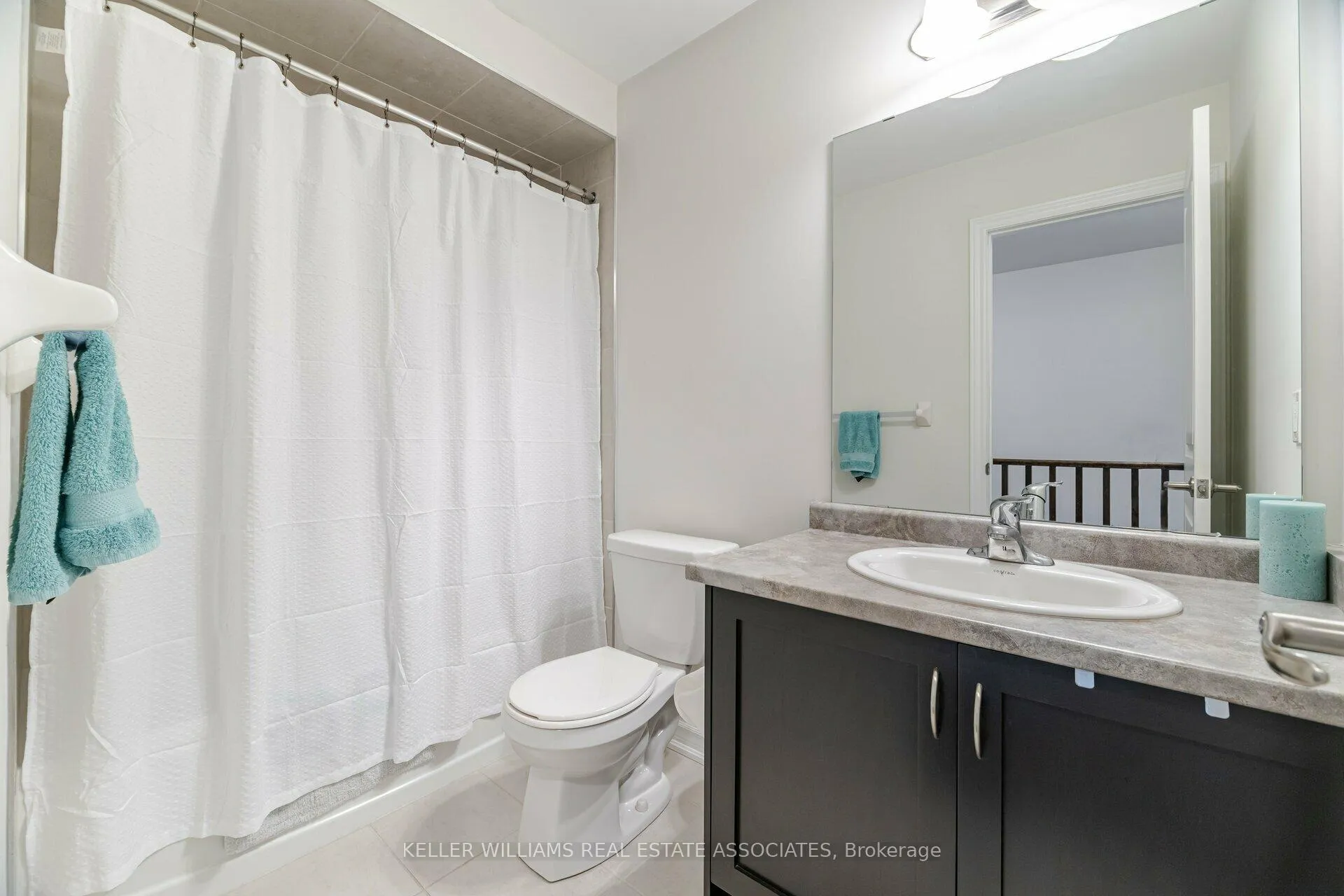 Photo 32 of 123 Borers Creek Circle, Hamilton, Waterdown — HOMEH