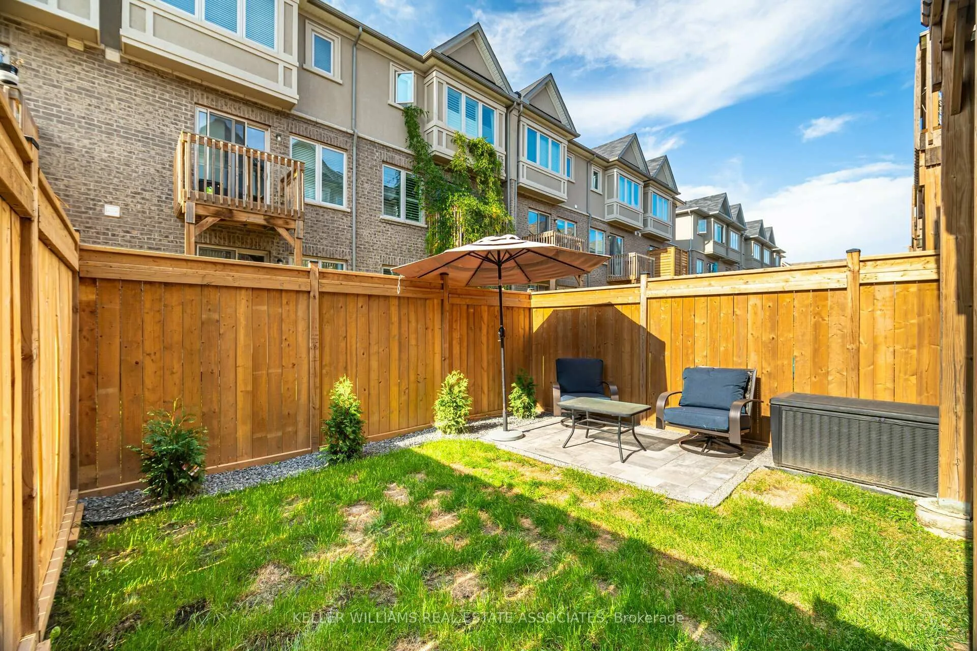 Photo 39 of 123 Borers Creek Circle, Hamilton, Waterdown — HOMEH
