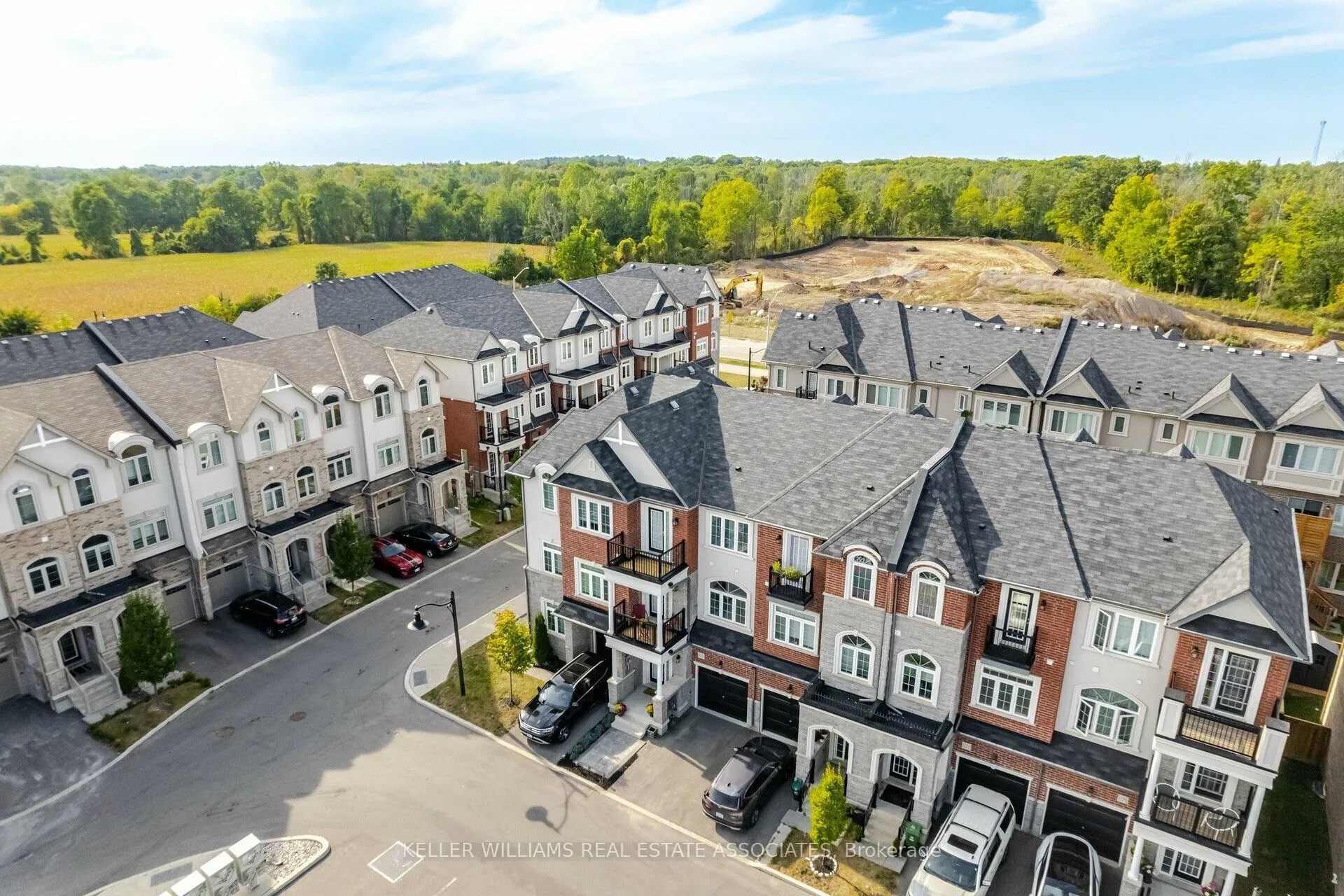 Photo 44 of 123 Borers Creek Circle, Hamilton, Waterdown — HOMEH