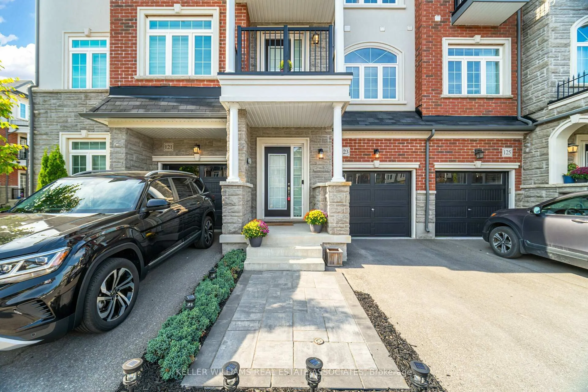 Photo 45 of 123 Borers Creek Circle, Hamilton, Waterdown — HOMEH