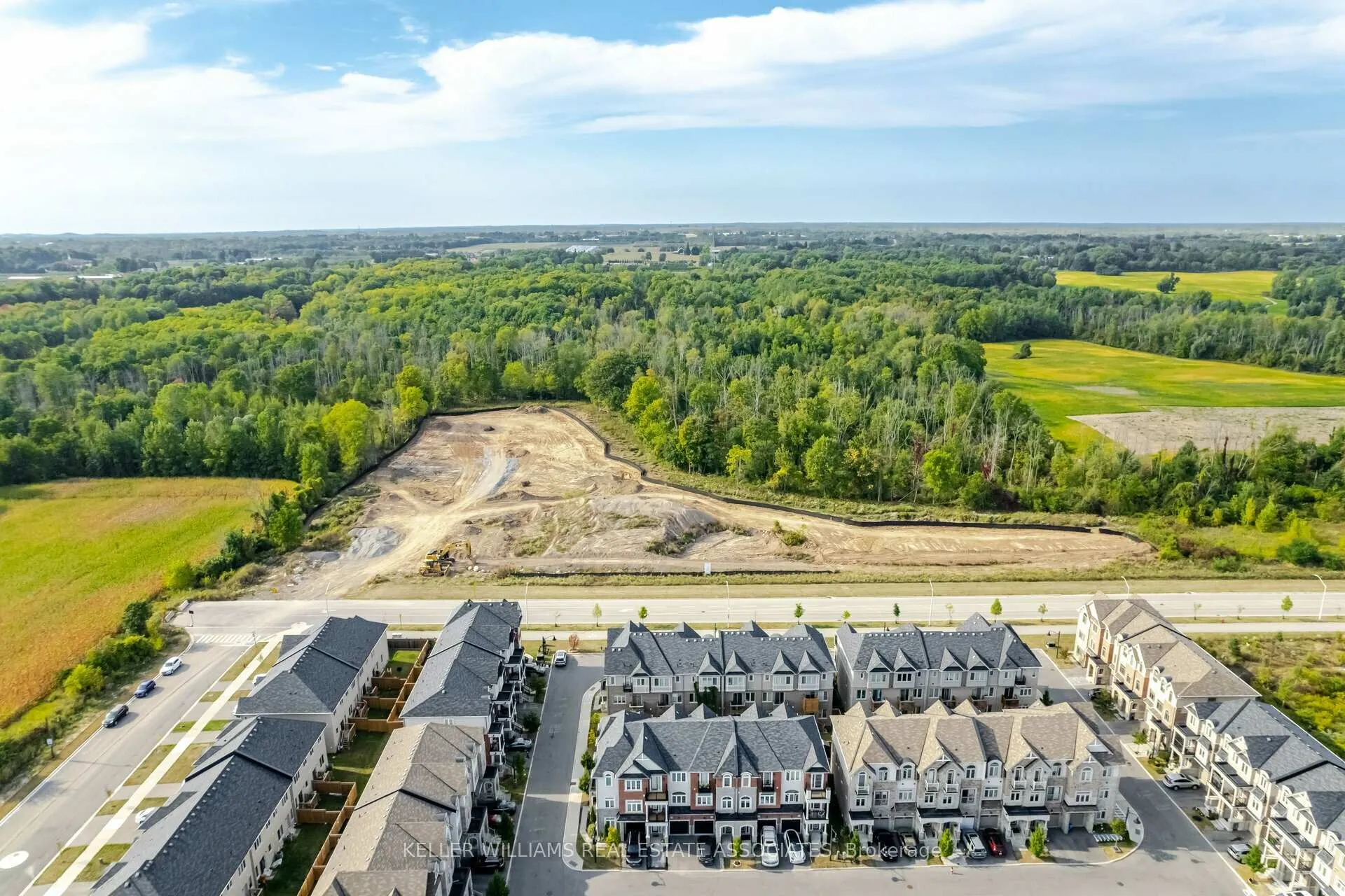 Photo 47 of 123 Borers Creek Circle, Hamilton, Waterdown — HOMEH