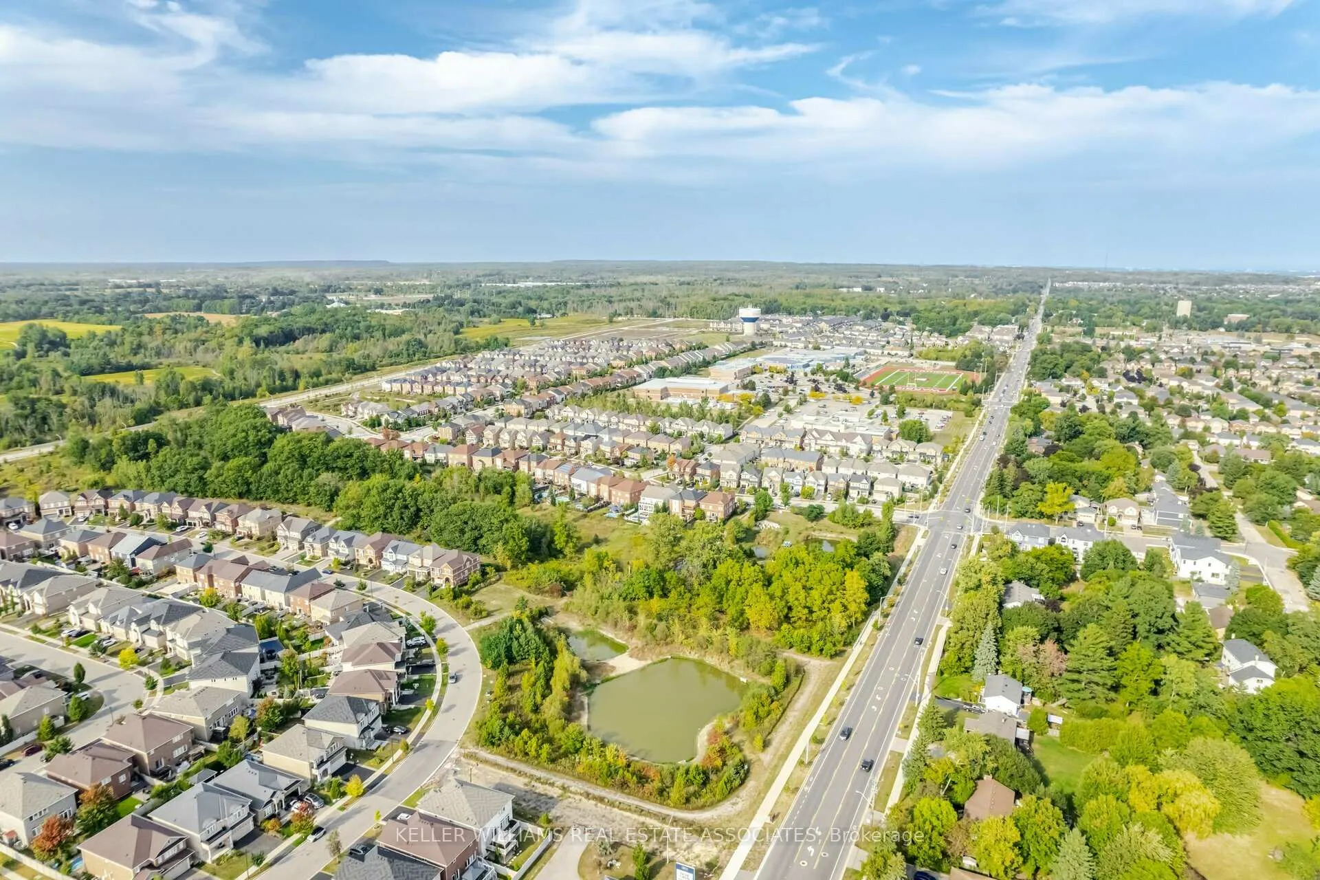 Photo 49 of 123 Borers Creek Circle, Hamilton, Waterdown — HOMEH