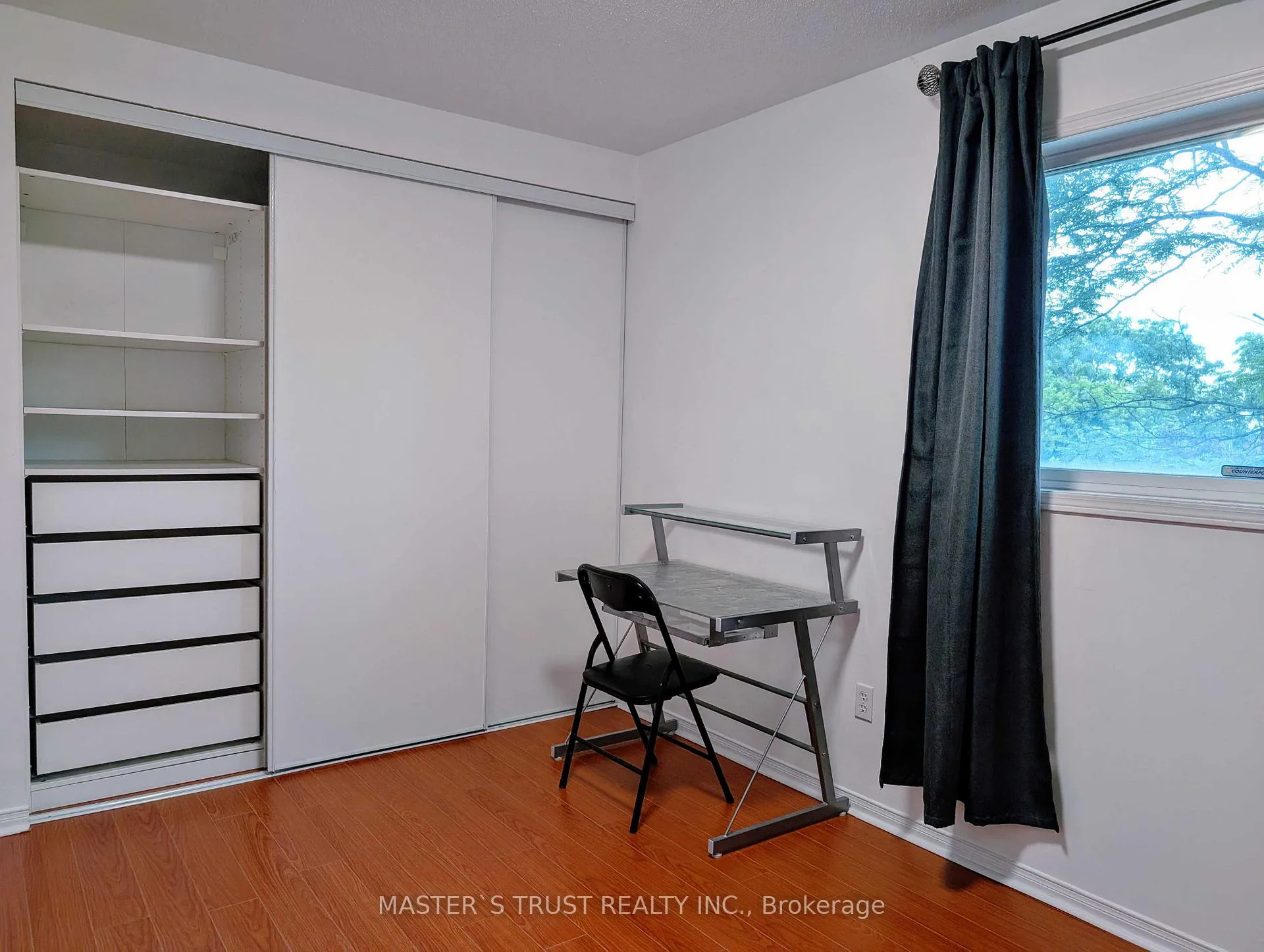 Photo 8 of 23 Bethune Way, Markham, Milliken Mills East — HOMEH
