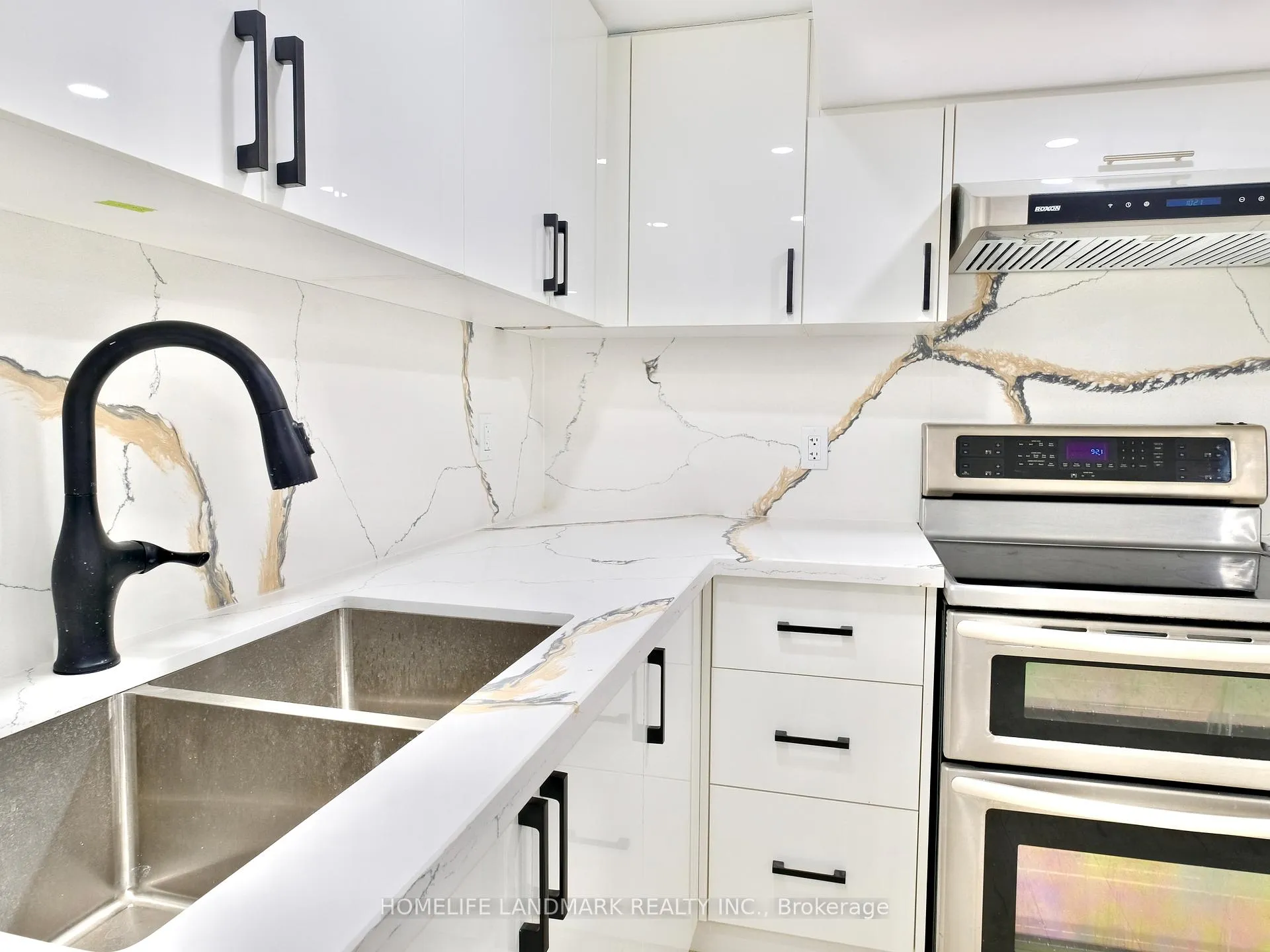 Photo 5 of 19 Rice Drive, Whitby, Pringle Creek — HOMEH