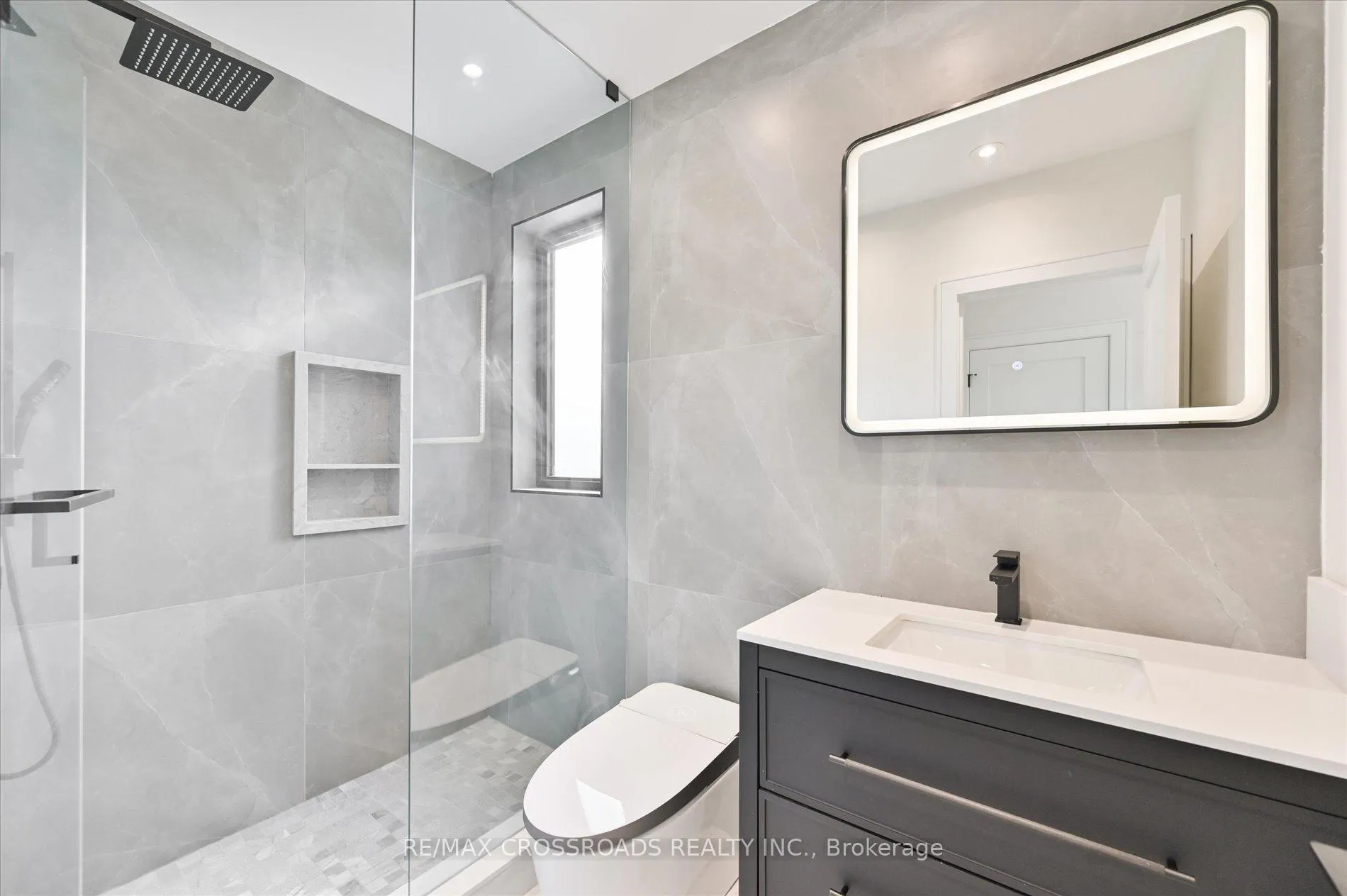 Photo 23 of 157 O'connor Drive, Toronto, East York — HOMEH
