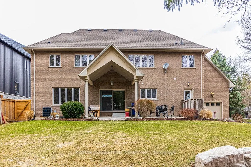 Photo 49 of 204 Woodview Crescent, Hamilton, Ancaster — HOMEH