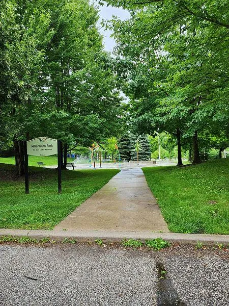 Photo 3 of Unit 3A, 14 St. Moritz Way, Markham, Unionville — HOMEH