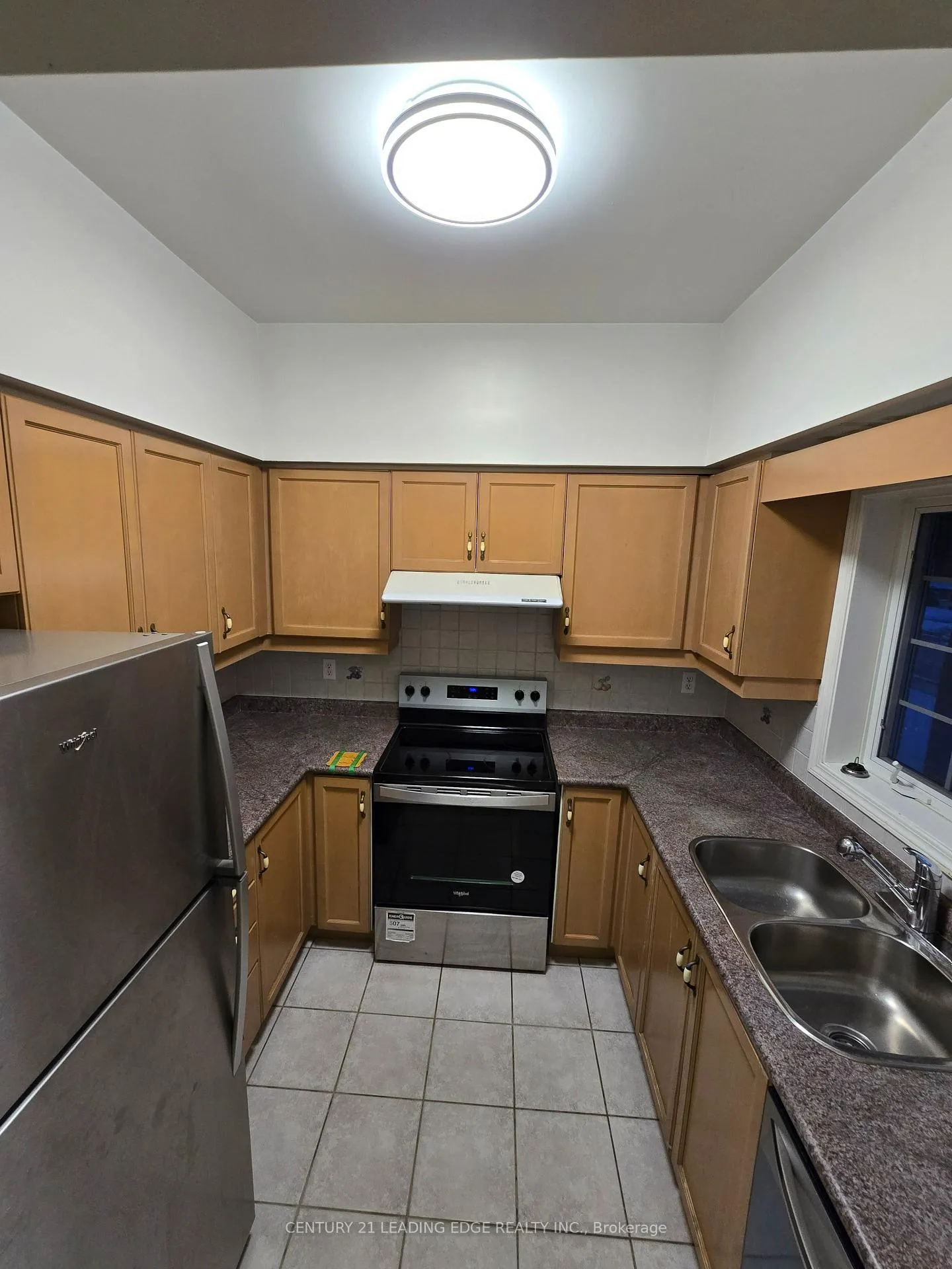 Photo 11 of Unit 3A, 14 St. Moritz Way, Markham, Unionville — HOMEH