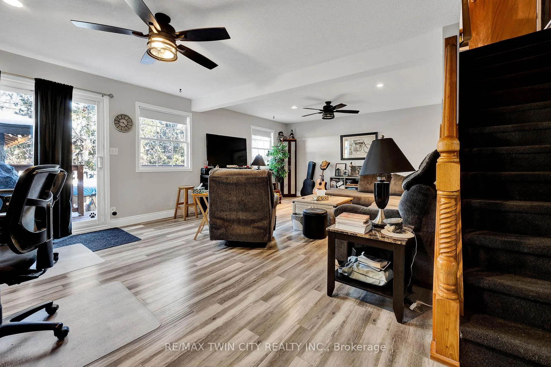 Photo 10 of 54 Theresa Street, Kitchener — HOMEH