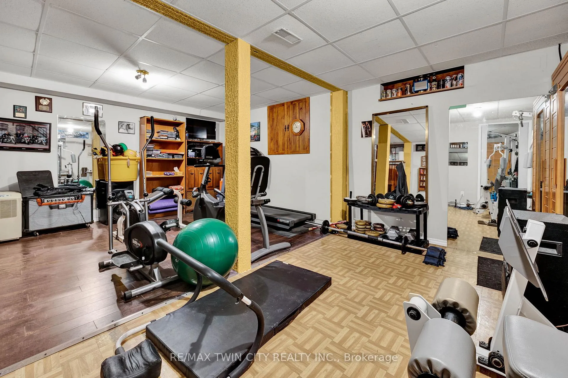 Photo 21 of 54 Theresa Street, Kitchener — HOMEH