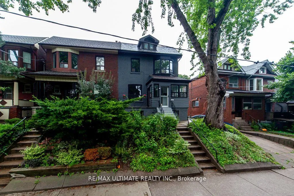 Photo 2 of 421 Grace Street, Toronto, Palmerston-Little Italy — HOMEH
