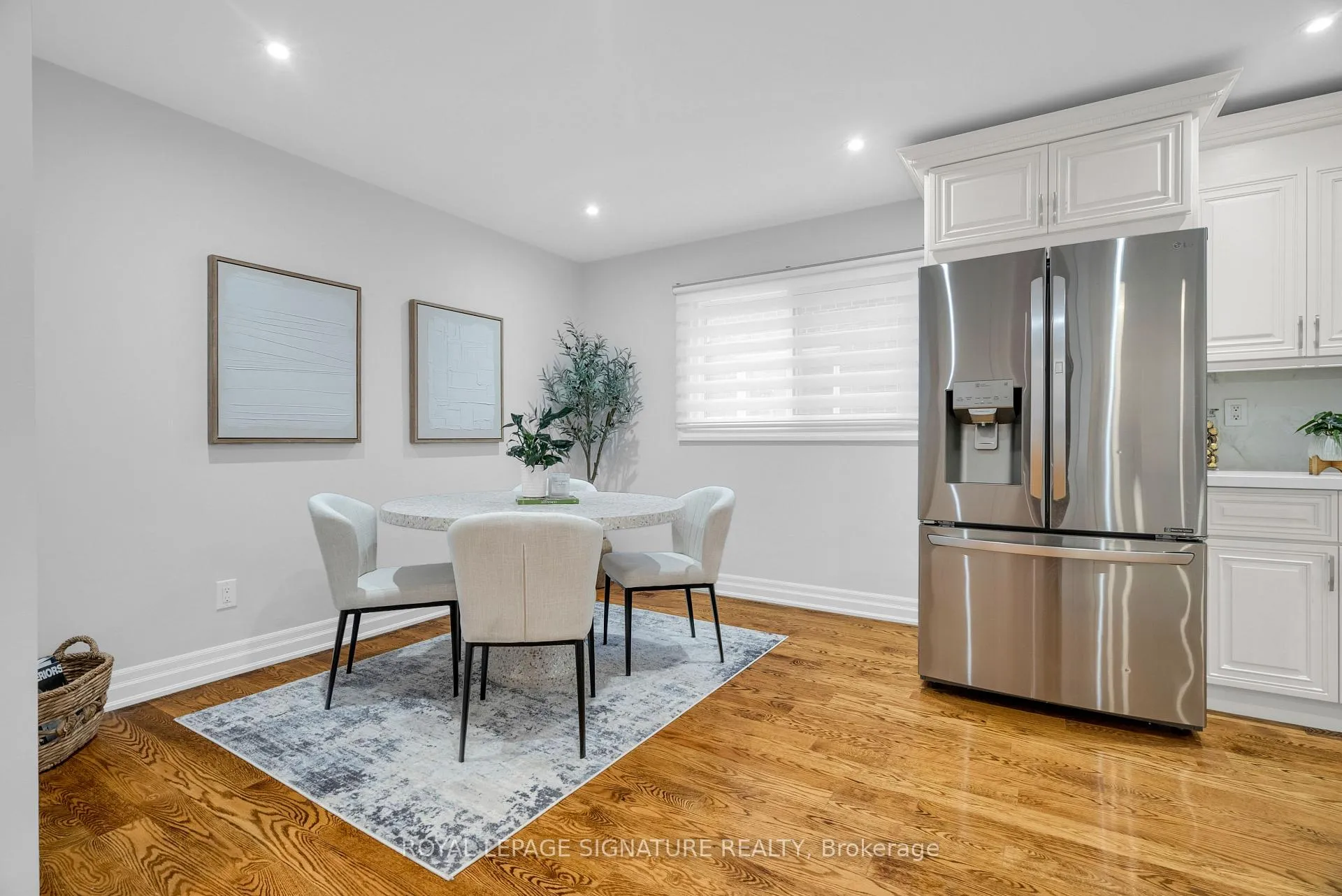 Photo 5 of 70 Wyndfield Crescent, Whitby, Pringle Creek — HOMEH