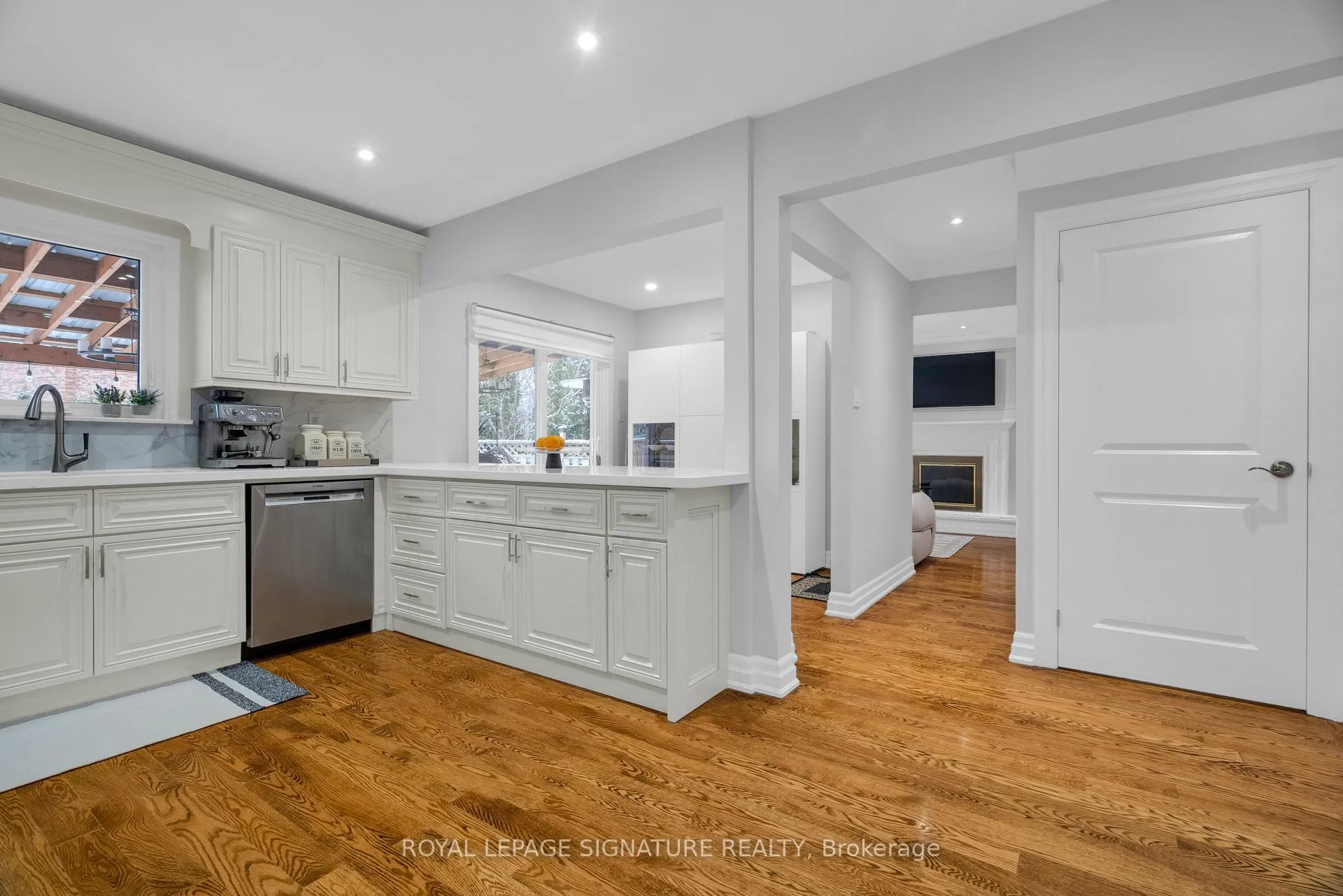 Photo 7 of 70 Wyndfield Crescent, Whitby, Pringle Creek — HOMEH