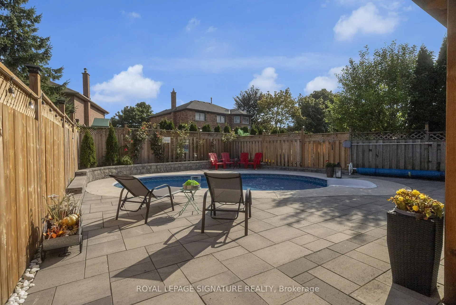 Photo 37 of 70 Wyndfield Crescent, Whitby, Pringle Creek — HOMEH