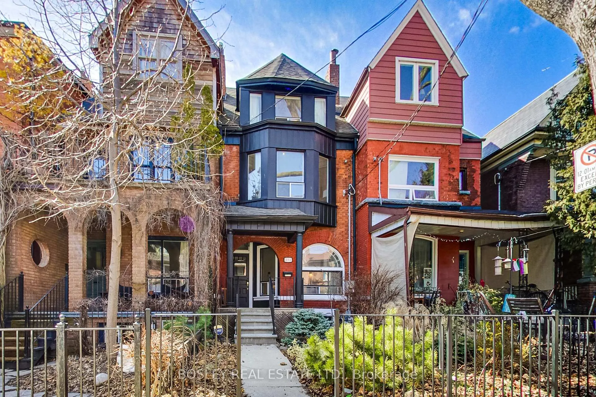 Photo 1 of 282 Crawford Street, Toronto, Trinity-Bellwoods — HOMEH