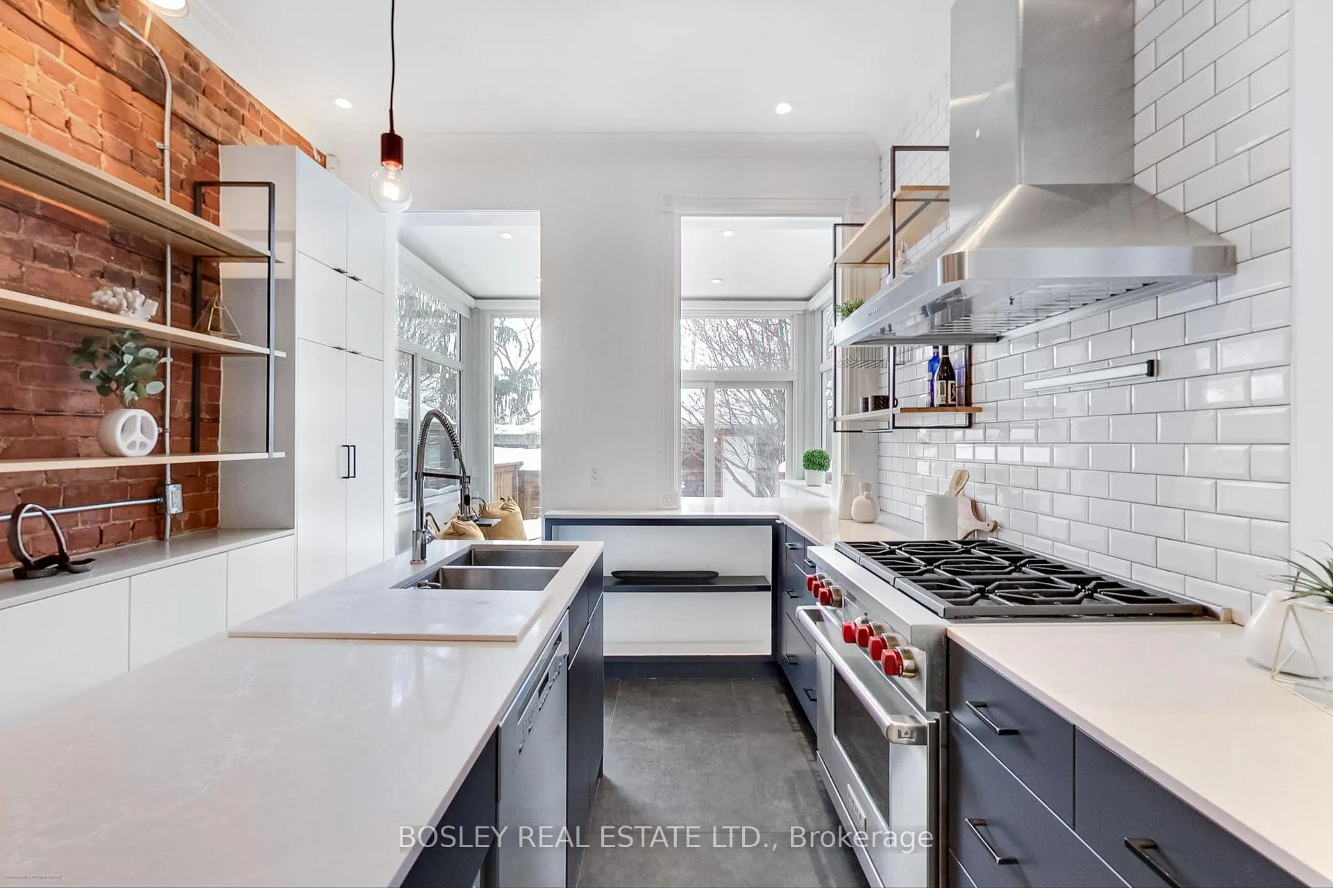 Photo 13 of 282 Crawford Street, Toronto, Trinity-Bellwoods — HOMEH