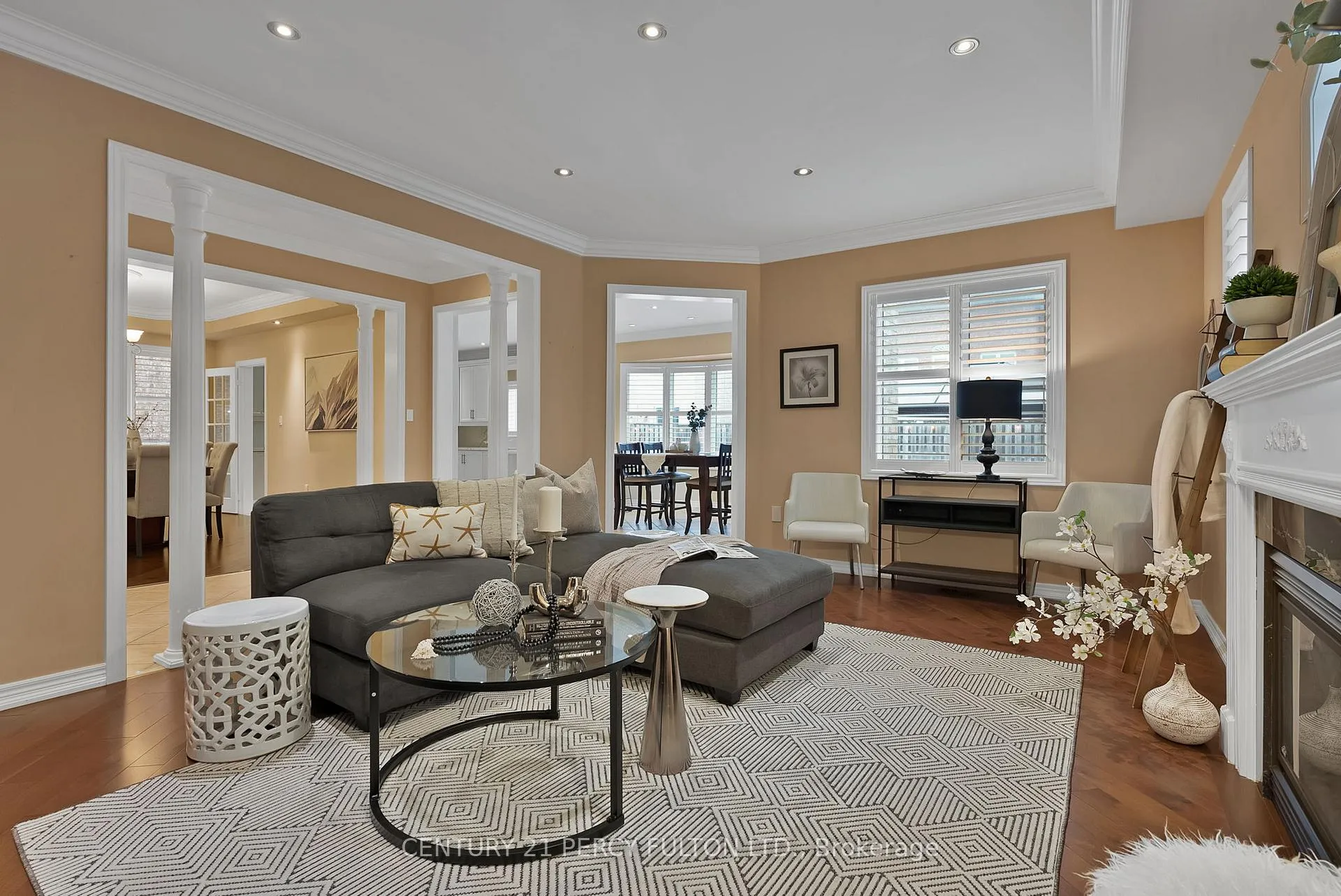 Photo 10 of 4 Berger Avenue, Markham, Box Grove — HOMEH