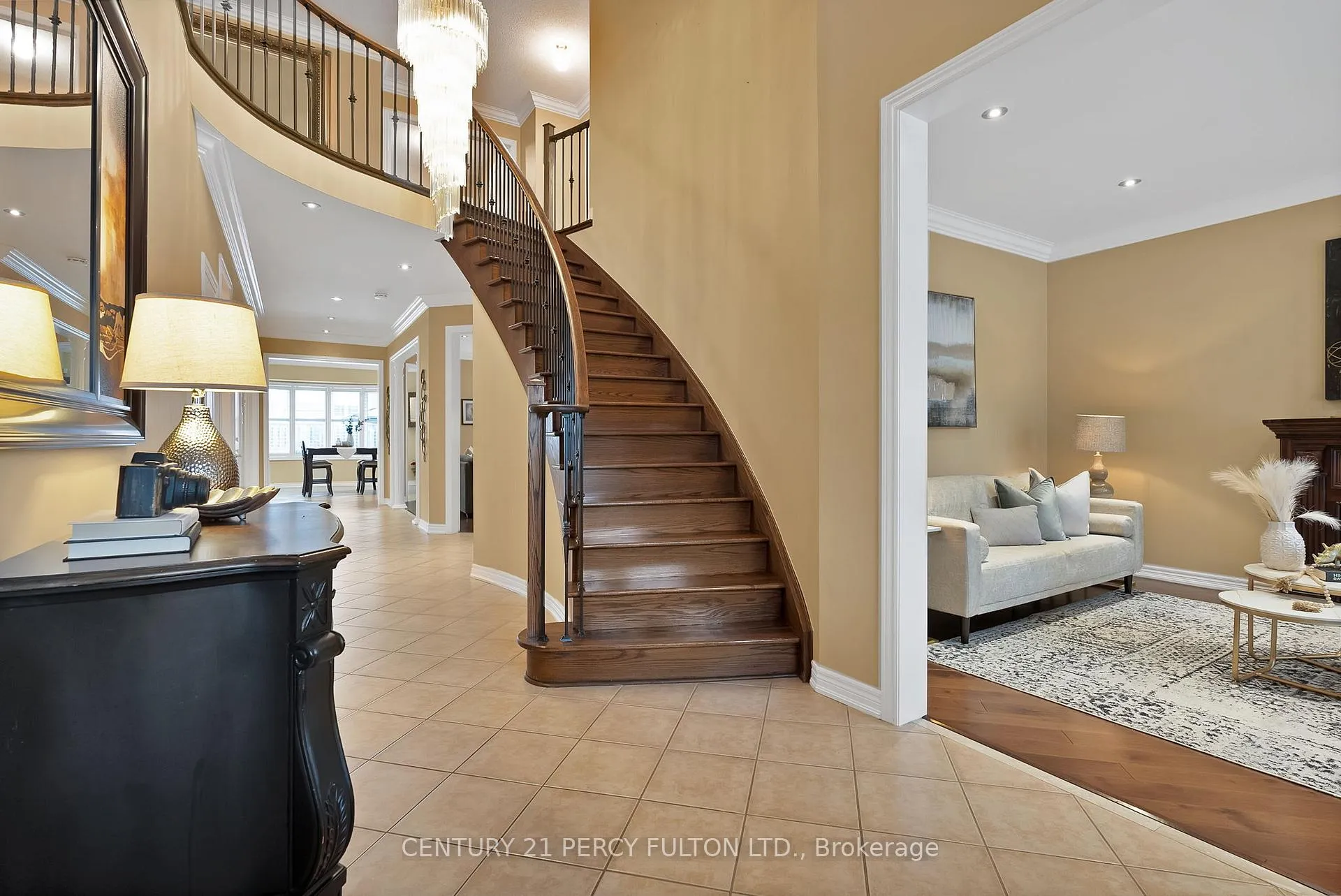 Photo 16 of 4 Berger Avenue, Markham, Box Grove — HOMEH