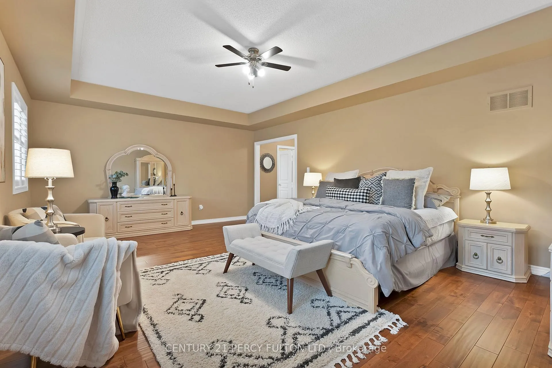 Photo 23 of 4 Berger Avenue, Markham, Box Grove — HOMEH