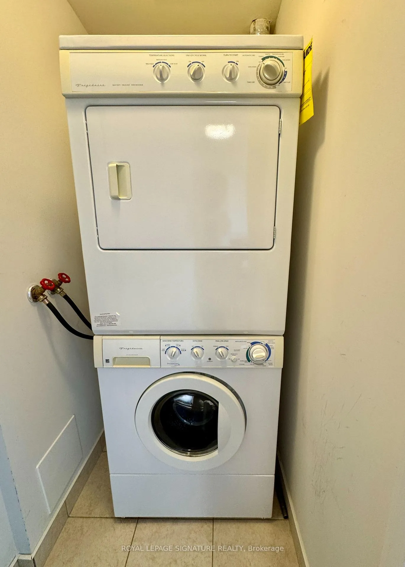 Photo 12 of Unit 306, 131 Upper Duke Crescent, Markham, Unionville — HOMEH